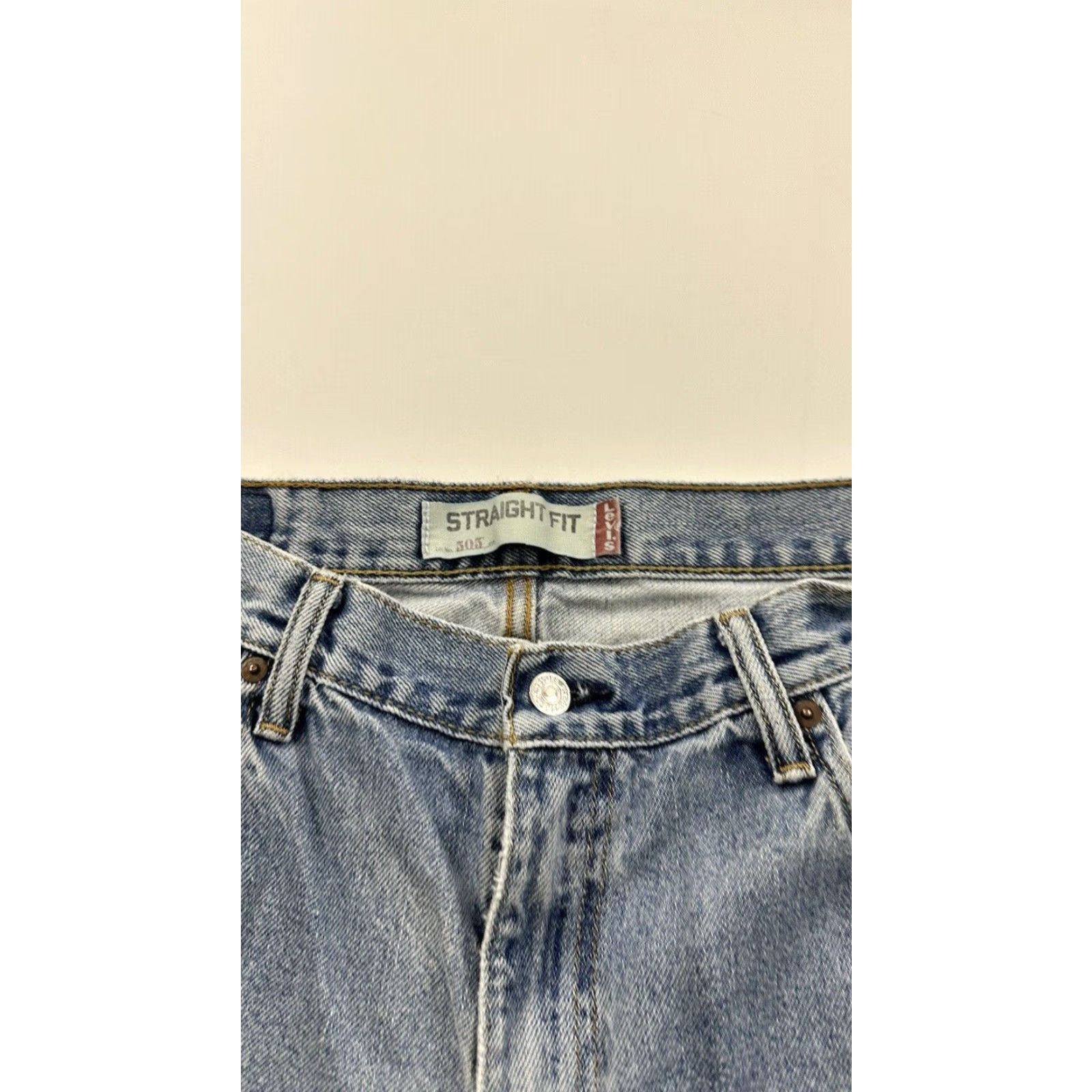 Levi's VINTAGE Levi’s 505 Jeans Mens 32x31 Blue Regular Zip Distressed Comfort 90s Mens Size US 32 / EU 48 - 4 Thumbnail