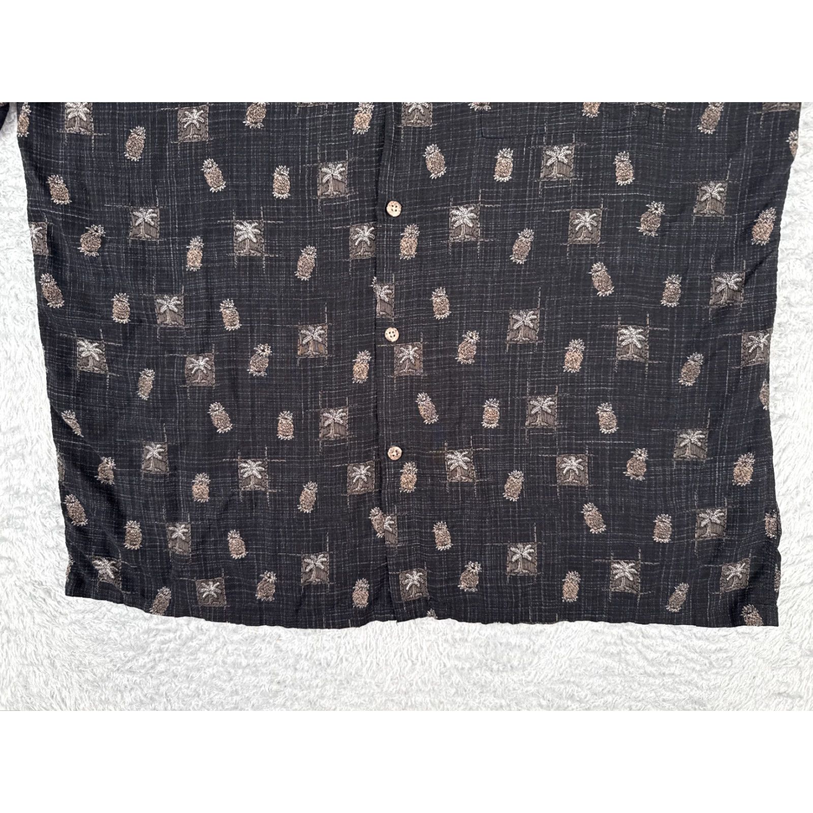 Vintage Island Shores Shirt Men Large Black Palm Pineapple Hawaiian Rayon Short Sleeve Size US L / EU 52-54 / 3 - 5 Thumbnail