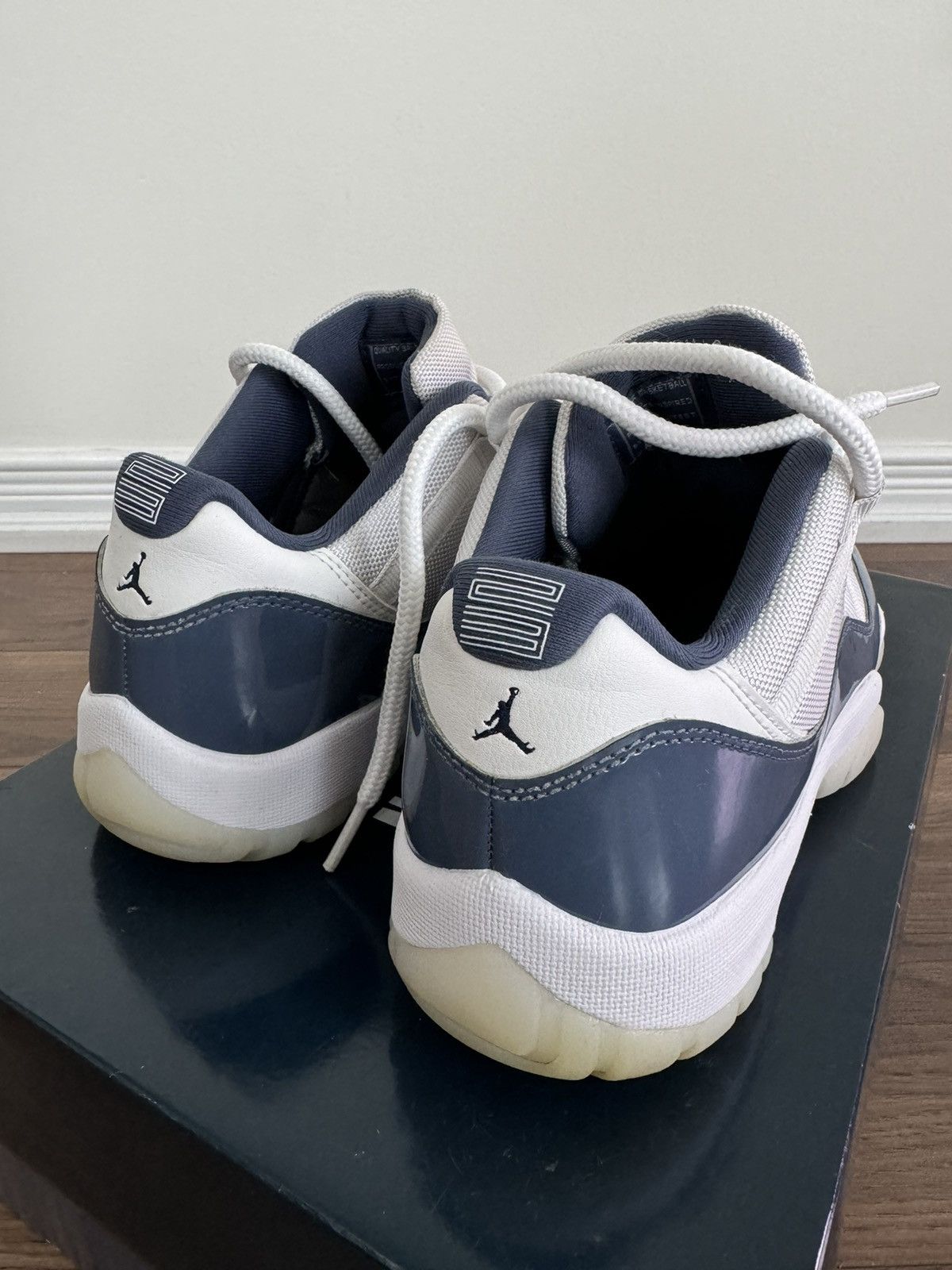 Jordan Brand Jordan 11 Retro Low Diffused Blue Size US 8 / EU 41 - 7 Thumbnail