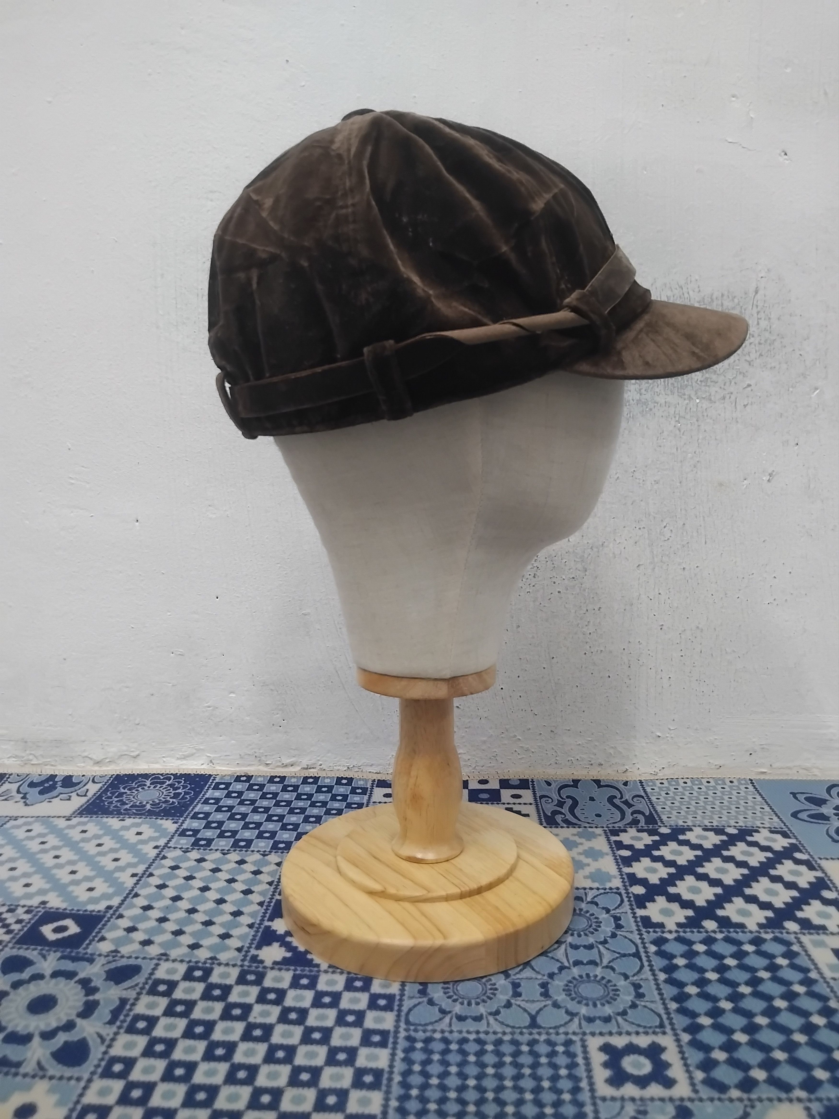 Japanese Brand 💥Unnamed brown colour captain hat Size 38 - 5 Thumbnail