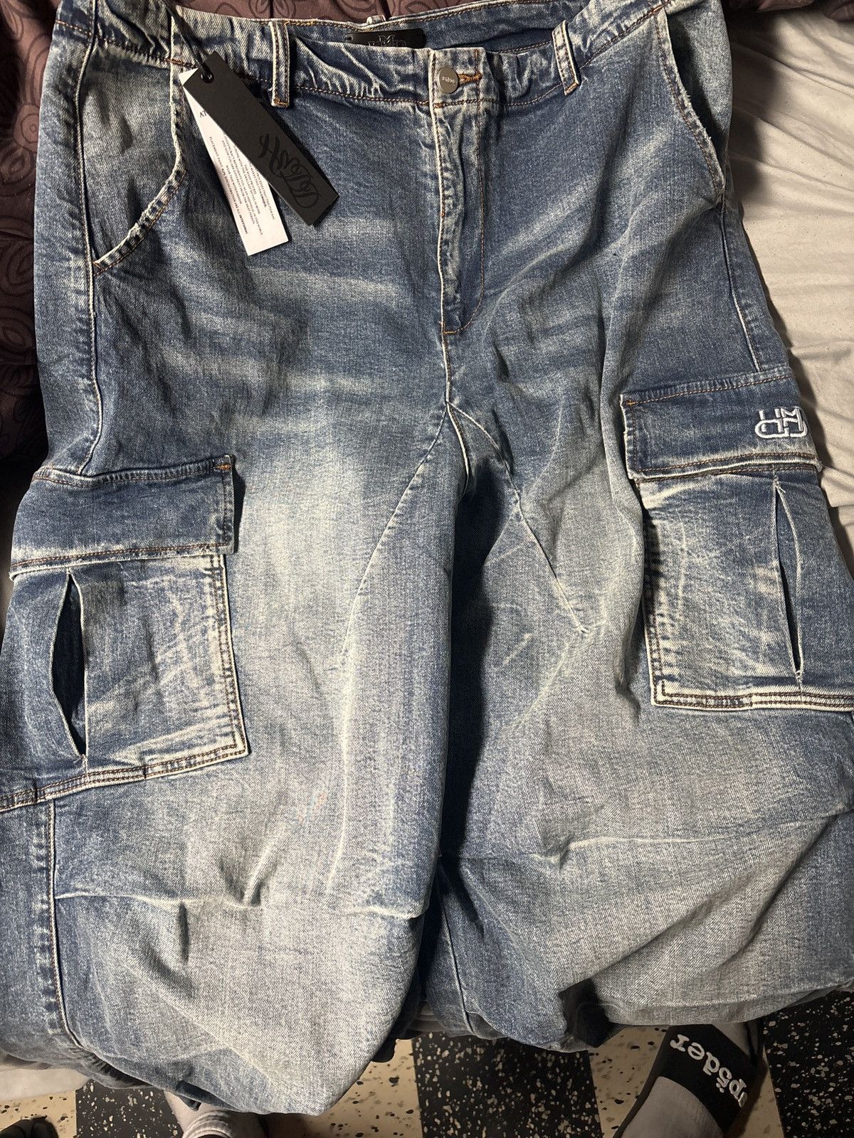 Hmdd gv gallery raspberry Hills cargo jeans rare