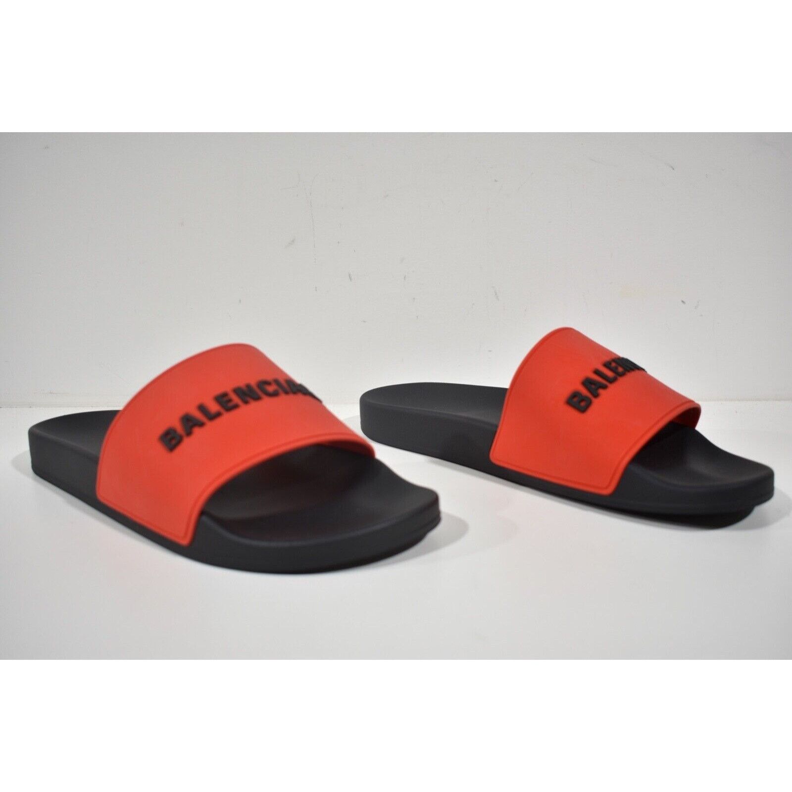 Balenciaga Balenciaga Rubber Slide Pool Sandal Flip Flop Flat 45 12 Size US 12 / EU 45 - 4 Thumbnail