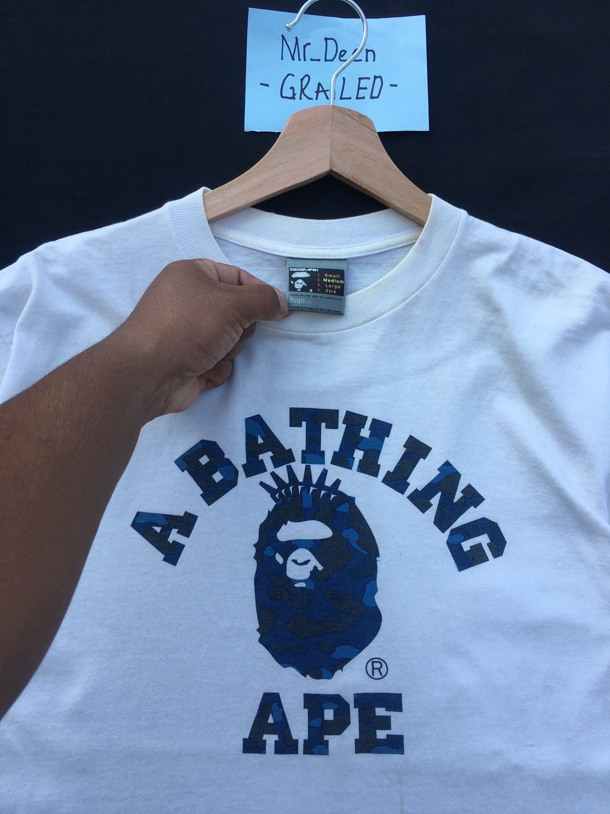 Bape RARE Vintage BAPE New York College Camo logo T-Shirt Size US M / EU 48-50 / 2 - 4 Thumbnail