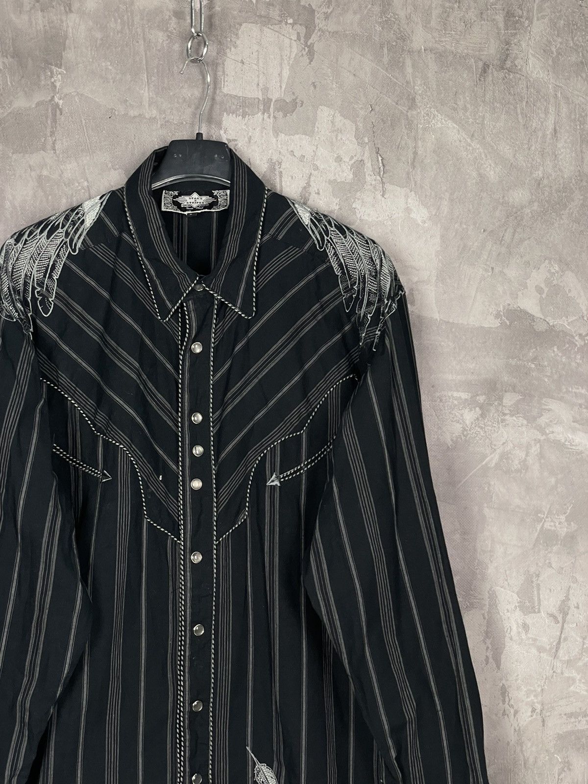 Affliction × Japanese Brand × Vintage Vintage Y2K Embroidered Punk Gothic Opium Shirt Button Ups Size US L / EU 52-54 / 3 - 6 Thumbnail