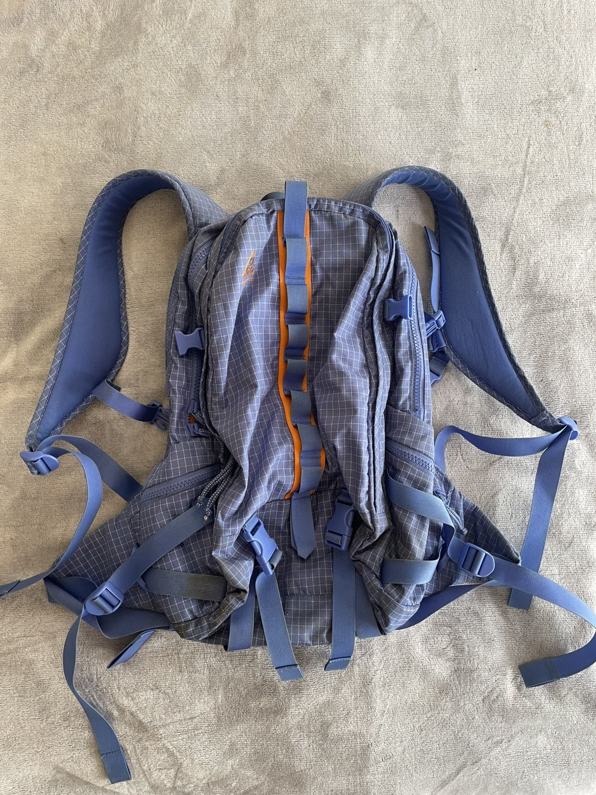 Vintage Nike ACG OUTDOOR RARE Backpack Hardshell Techwear Bag Case Size ONE SIZE - 1 Thumbnail