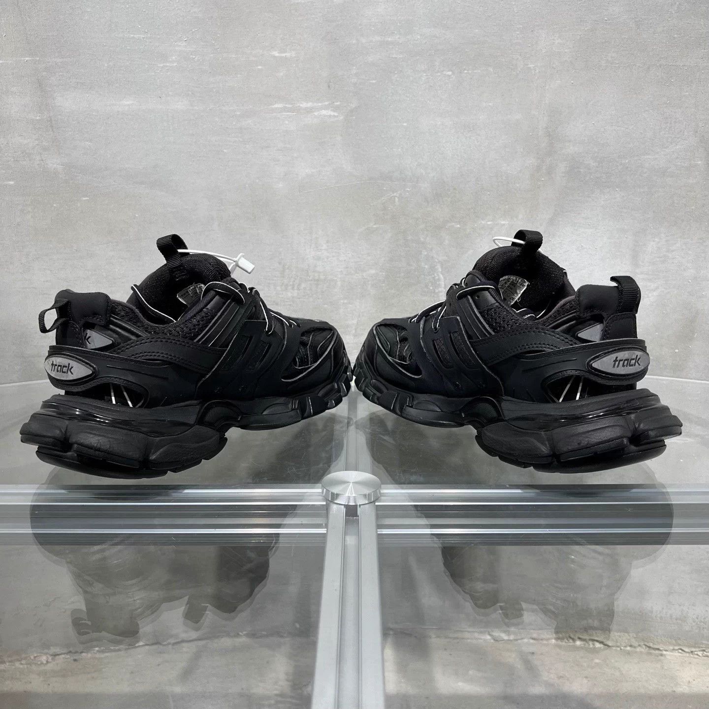 Balenciaga BLCG Track dad shoe black 38 Size US 7 / IT 37 - 5 Thumbnail