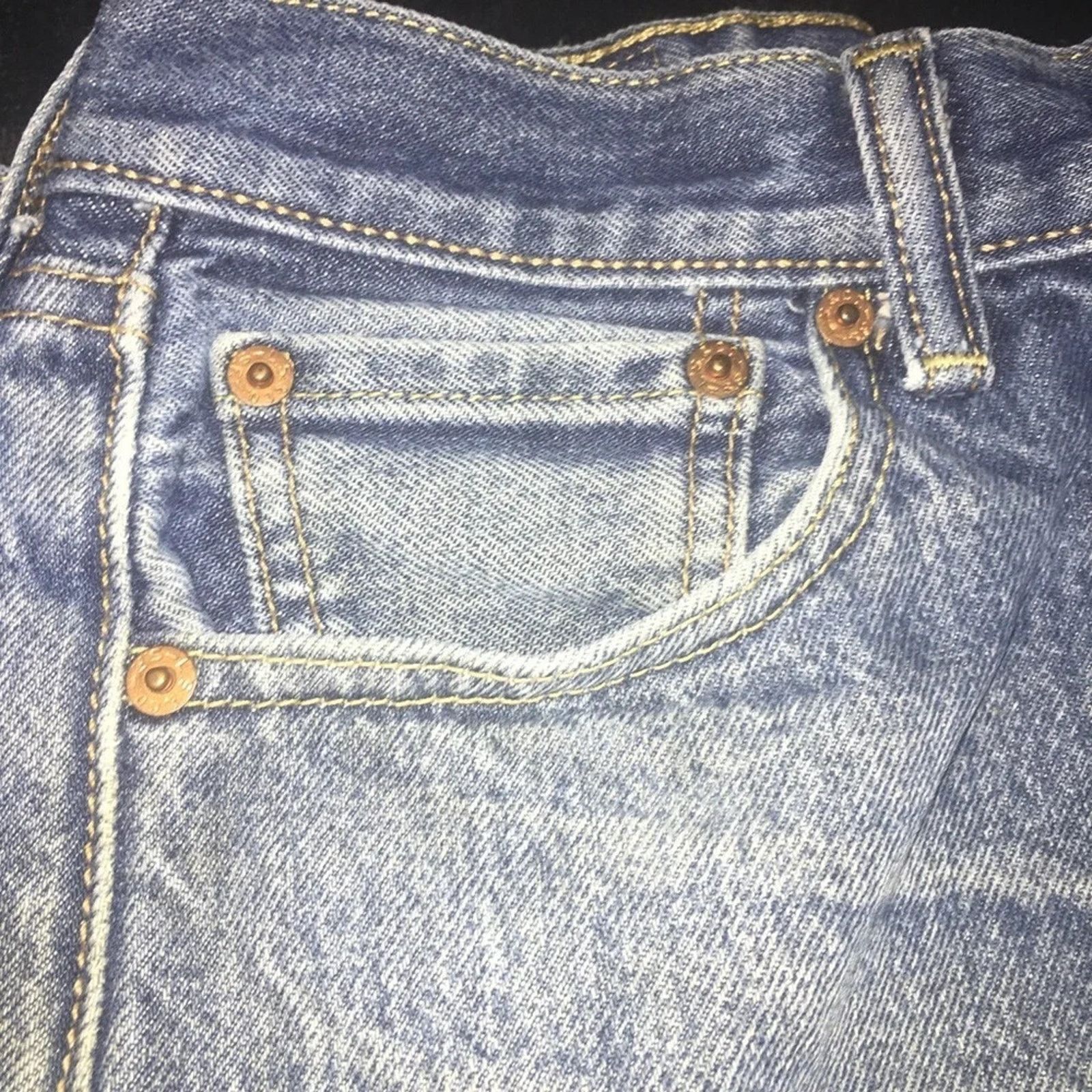 Levi's Levis 501 light wash Jeans, size 31 Size US 31 - 2 Thumbnail