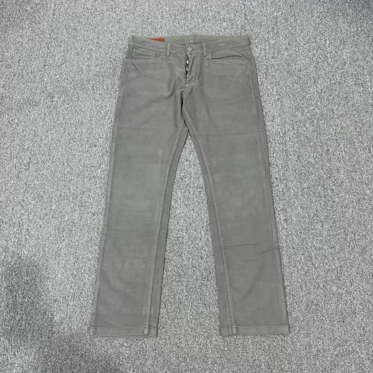 Hermes Hermes gray logo chinos 42 mint Size US 26 / EU 42 - 1 Thumbnail