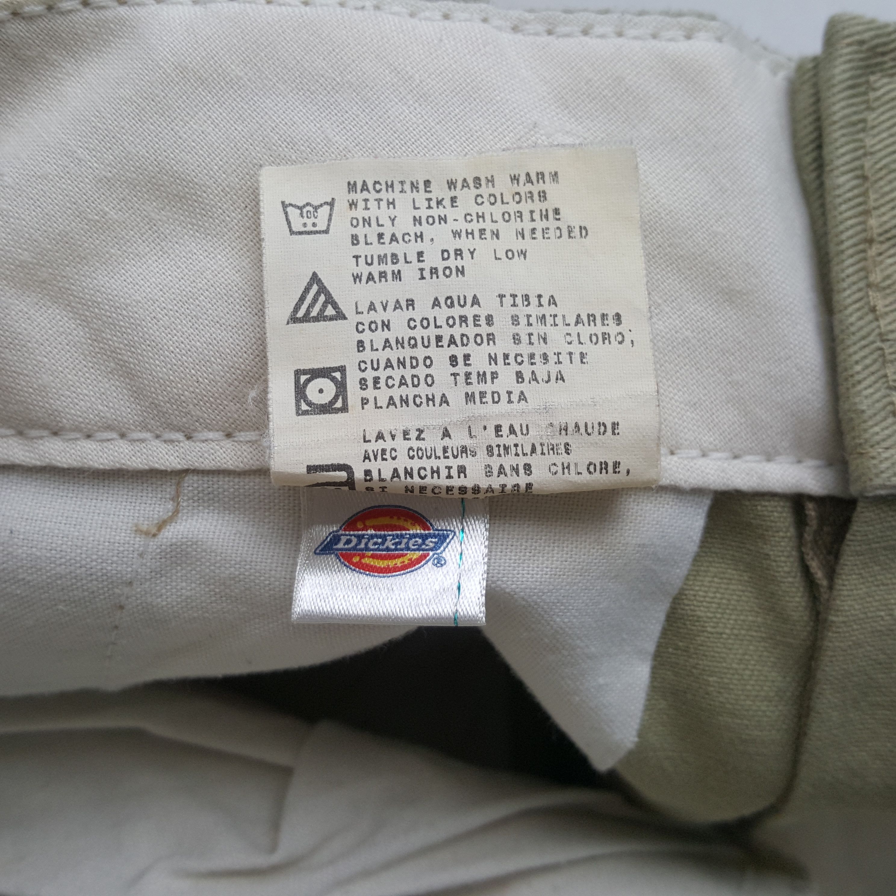 Dickies Dickies Streetwear Style Short Pants RR18 Size US 27 - 10 Thumbnail