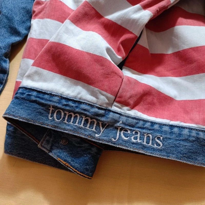 Tommy Hilfiger Tommy Hilfiger Jeans Denim Jacket Trucker USA Flag Size S Size S / US 4 / IT 40 - 9 Thumbnail