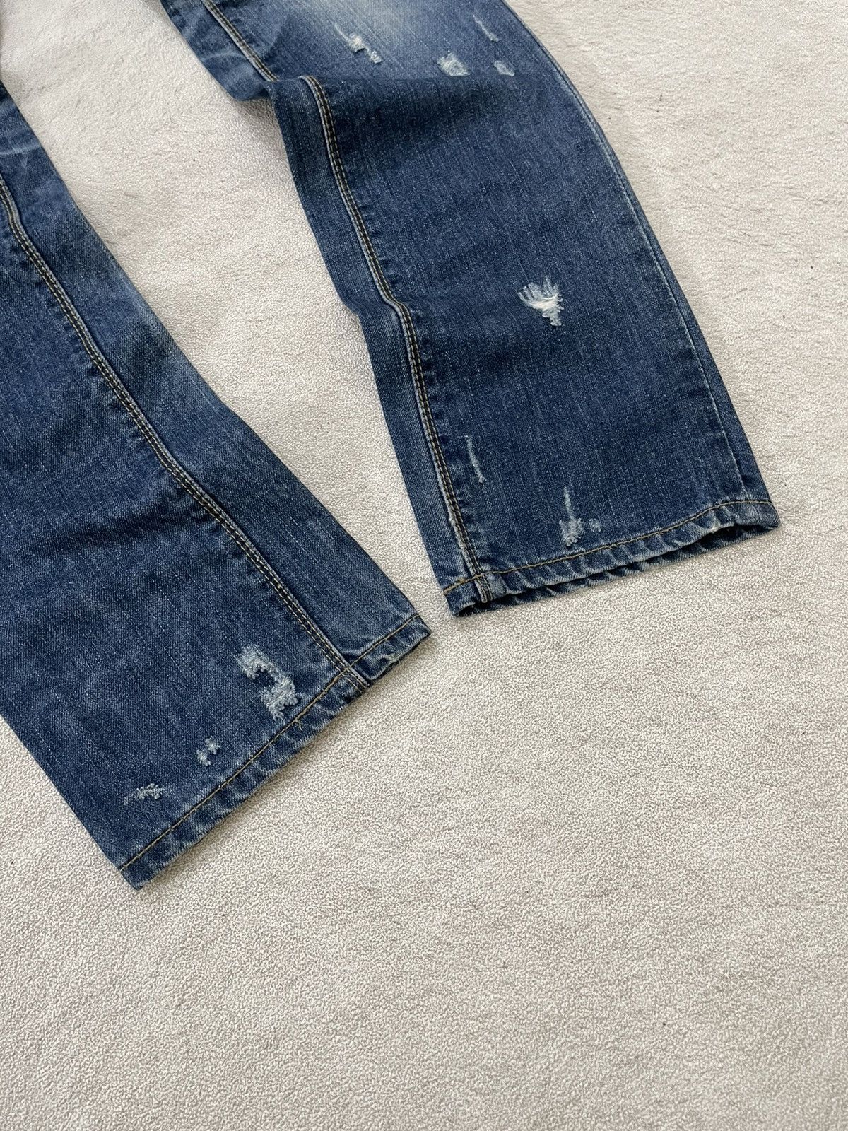 Japanese Brand 2000s Jundol raw Denim Heavy Distressed Midwash Hysteric Y2K Size US 27 - 5 Thumbnail