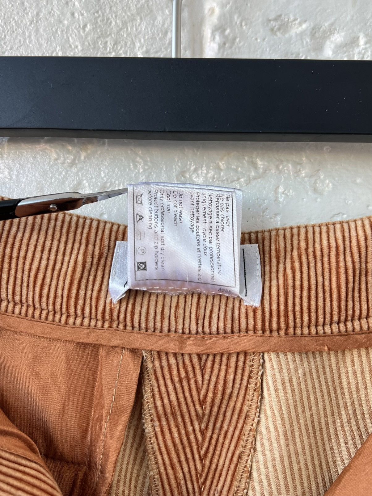 Chanel Chanel Corduroy Cotton / Cashmere Zip Pants Size 24" / US 00 / IT 34 - 11 Thumbnail