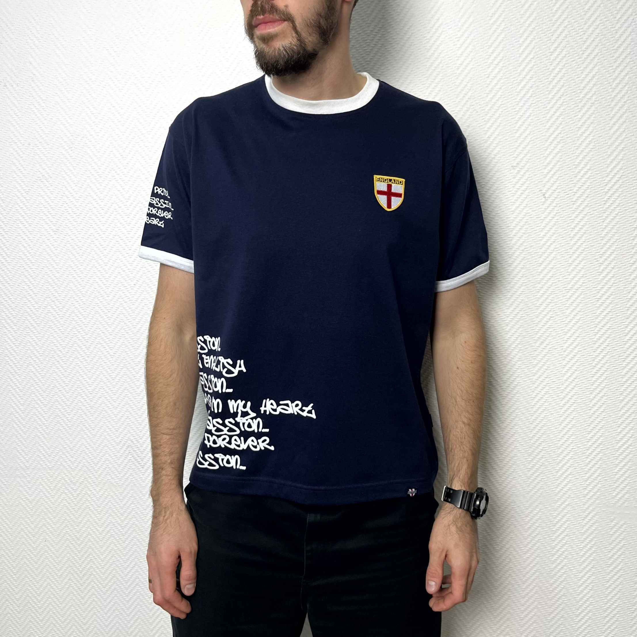 Vintage England Football T-Shirt Logo Cotton Navy Blue Size M Size US M / EU 48-50 / 2 - 10 Thumbnail