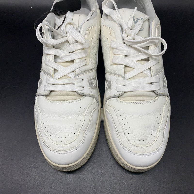 Louis Vuitton Louis Vuitton Trainer Low Top Sneakers in White Size US 7 / IT 37 - 5 Thumbnail