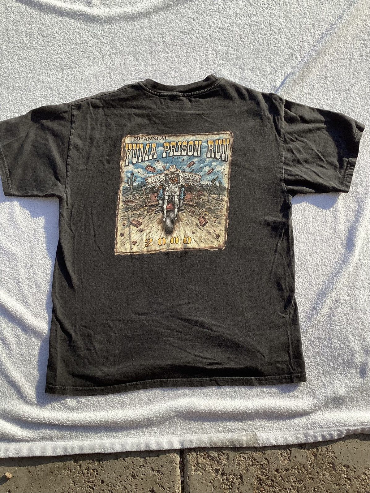 Harley Davidson Vintage 2000 Harley Davidson, Yuma prison run T-shirt Size US L / EU 52-54 / 3 - 1 Thumbnail