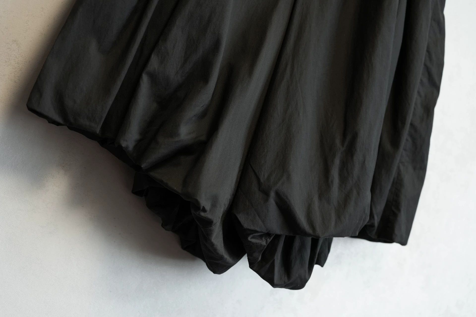 Yohji Yamamoto Yohji Yamamoto 13SS Puffy Pleated Pantskirt Size 3 Size US 34 / EU 50 - 7 Thumbnail