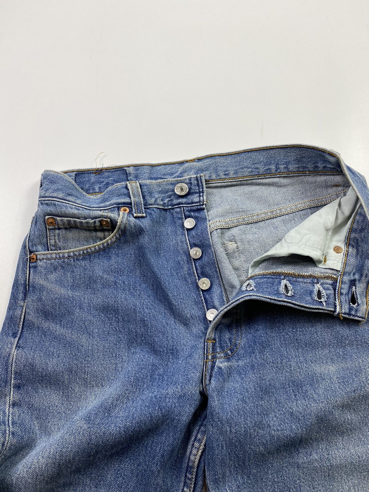 Levi's vintage 90s levis 501 usa look so very gooood Size US 28 / EU 44 - 3 Thumbnail
