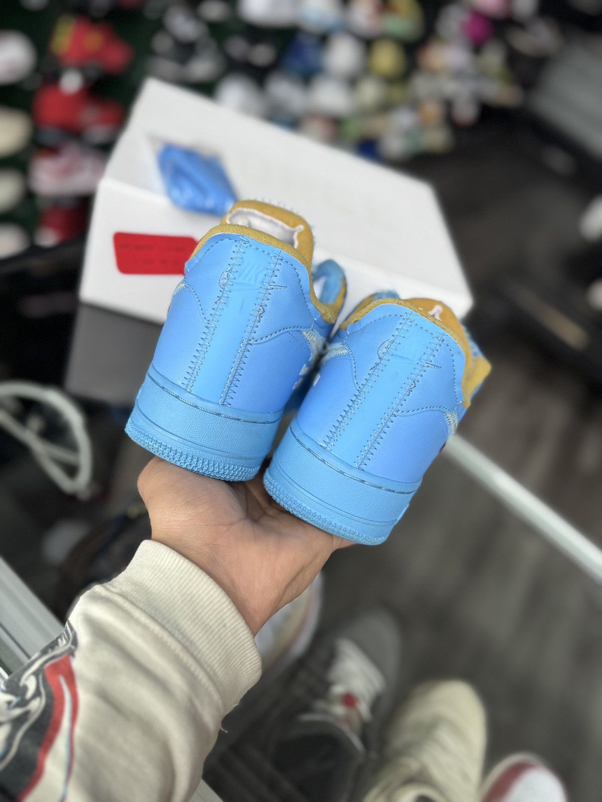 Nike × Off-White Nike Air Force 1 Low '07 x Off-White MCA OG All CLEAN Size US 10.5 / EU 43-44 - 6 Thumbnail
