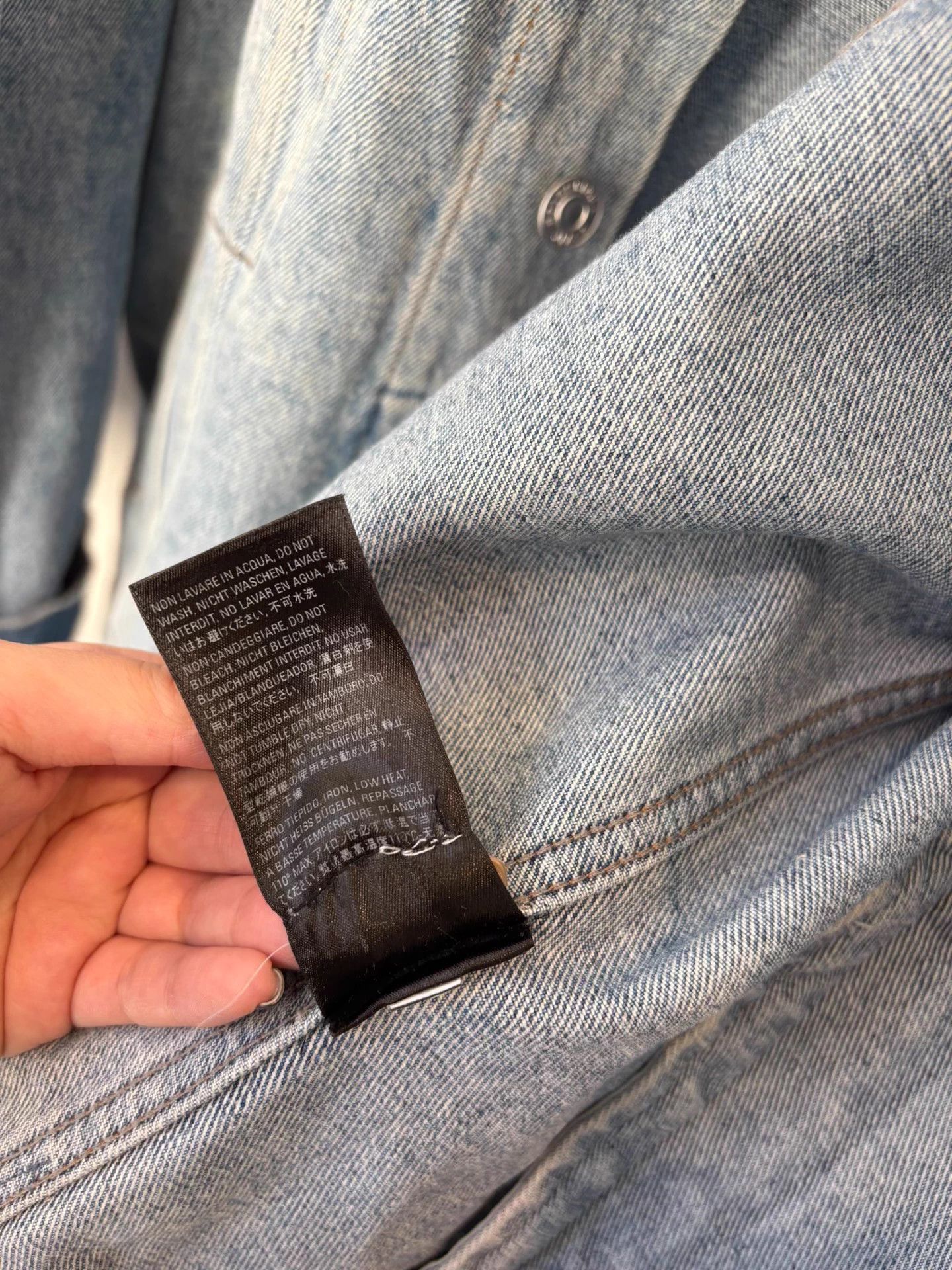 Balenciaga BALENCIAGA Back Crystal Logo Light Blue Denim Jkt36 Size XL / US 12-14 / IT 48-50 - 6 Thumbnail