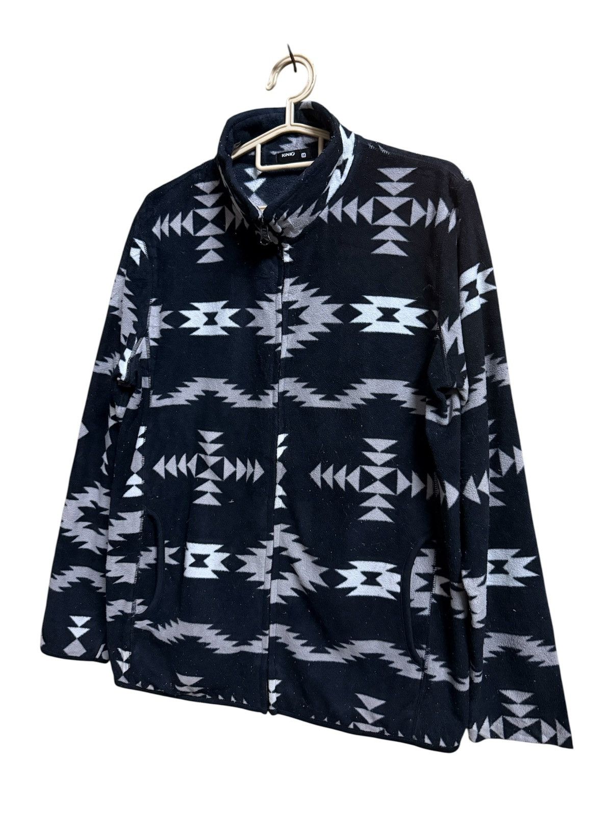 Vintage I HEAT NAVAJO Size US M / EU 48-50 / 2 - 3 Thumbnail