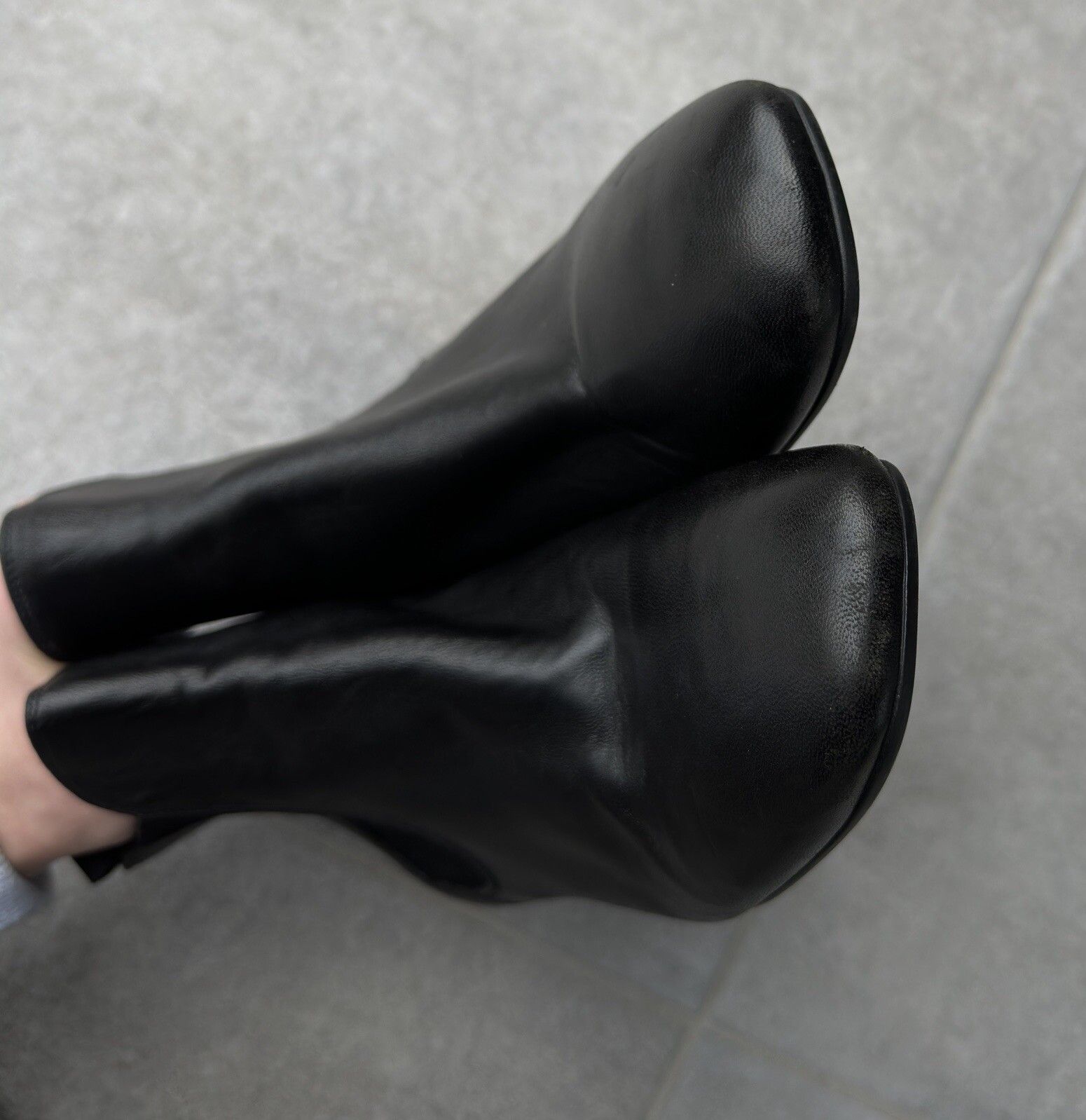 Prada Vintage Prada Women’s Ankle Chelsea Leather Classic Boots Size US 9.5 / IT 39.5 - 10 Thumbnail