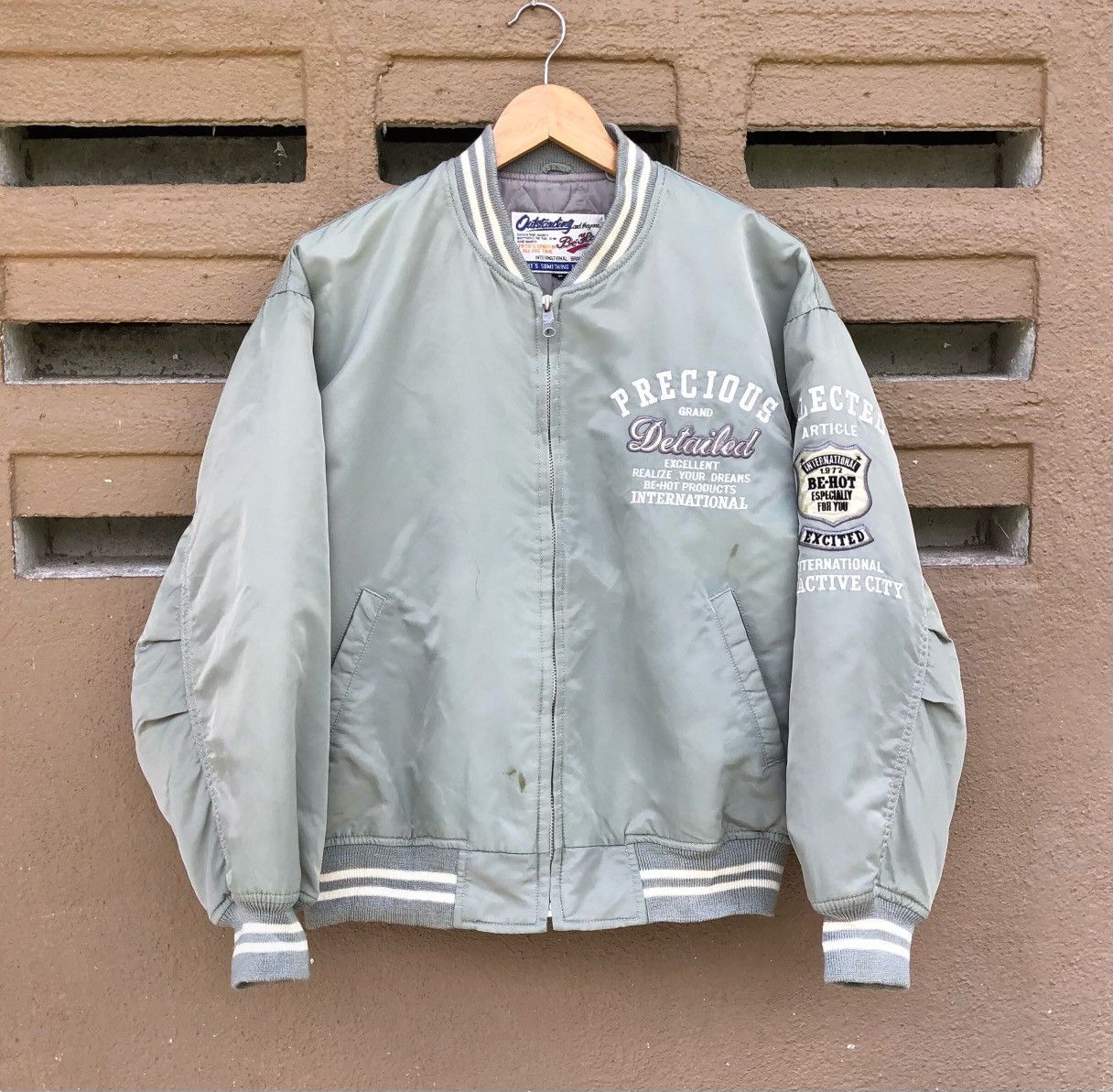 Vintage Vintage Precious Be-Hot Embroidery Bomber Jacket Size US M / EU 48-50 / 2 - 1 Thumbnail