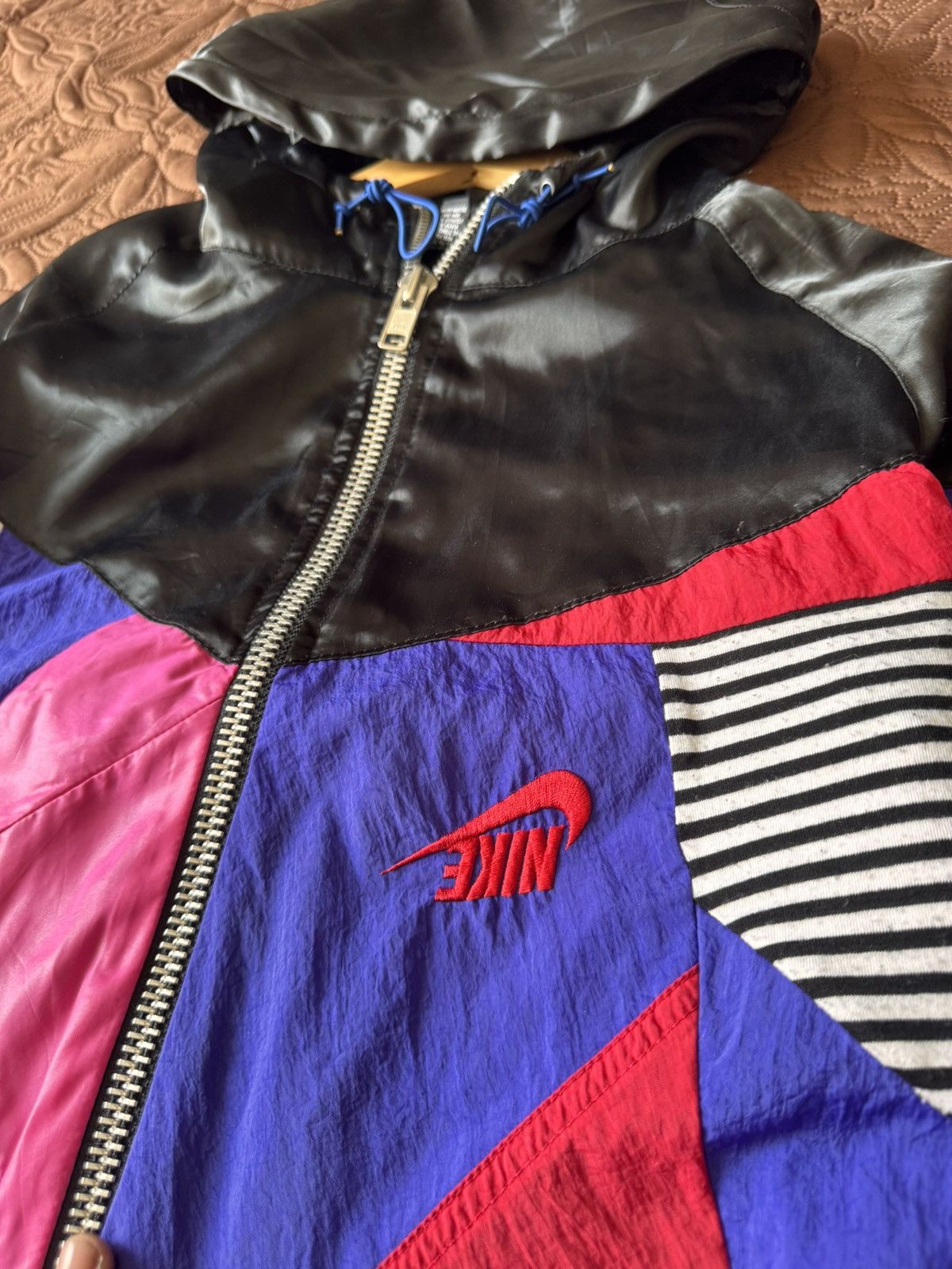 Vinti Andrews Vinti Andrews Archive Reconstructed Patchwork Nike rare❗️ Size US L / EU 52-54 / 3 - 10 Thumbnail