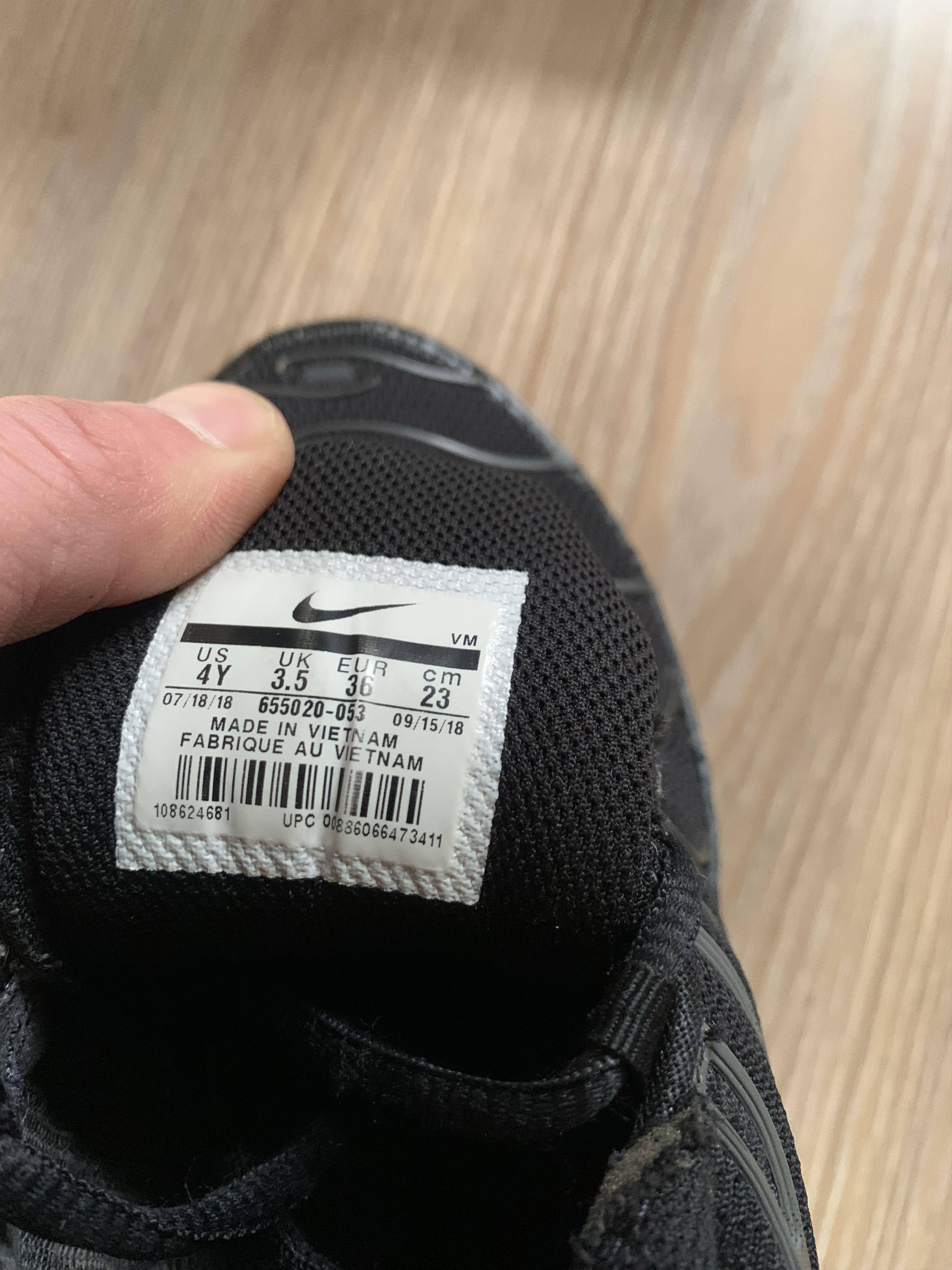Nike Black Nike Air Max TN Plus Size US 5 / EU 37 - 9 Thumbnail