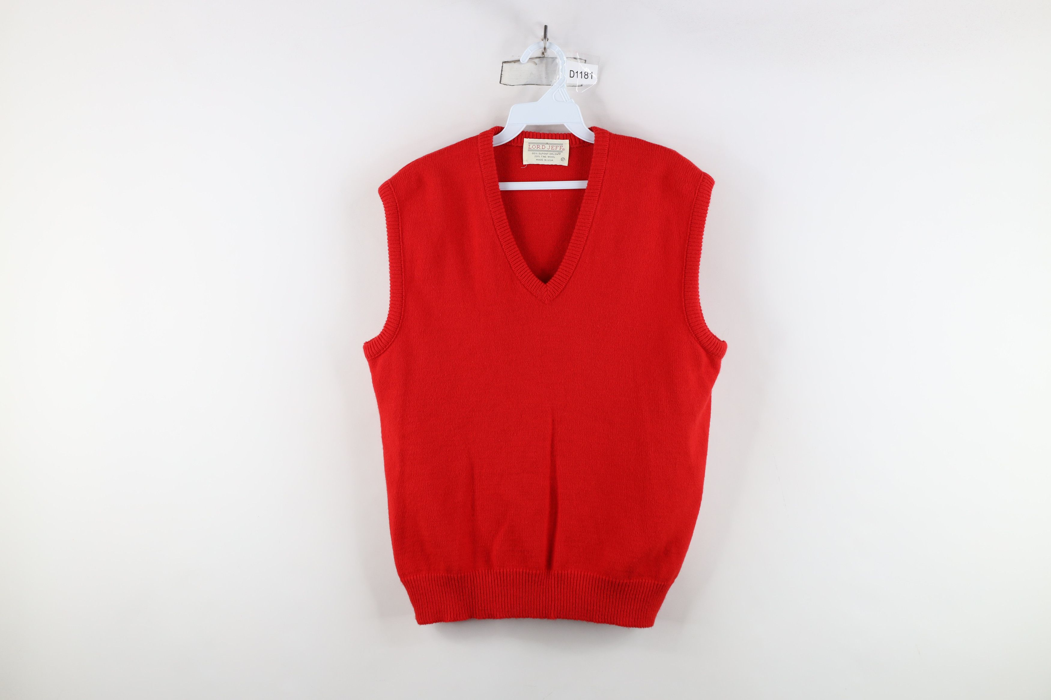 Vintage Vintage 70s Streetwear Wool Blend V-Neck Sweater Vest USA Size US M / EU 48-50 / 2 - 1 Thumbnail