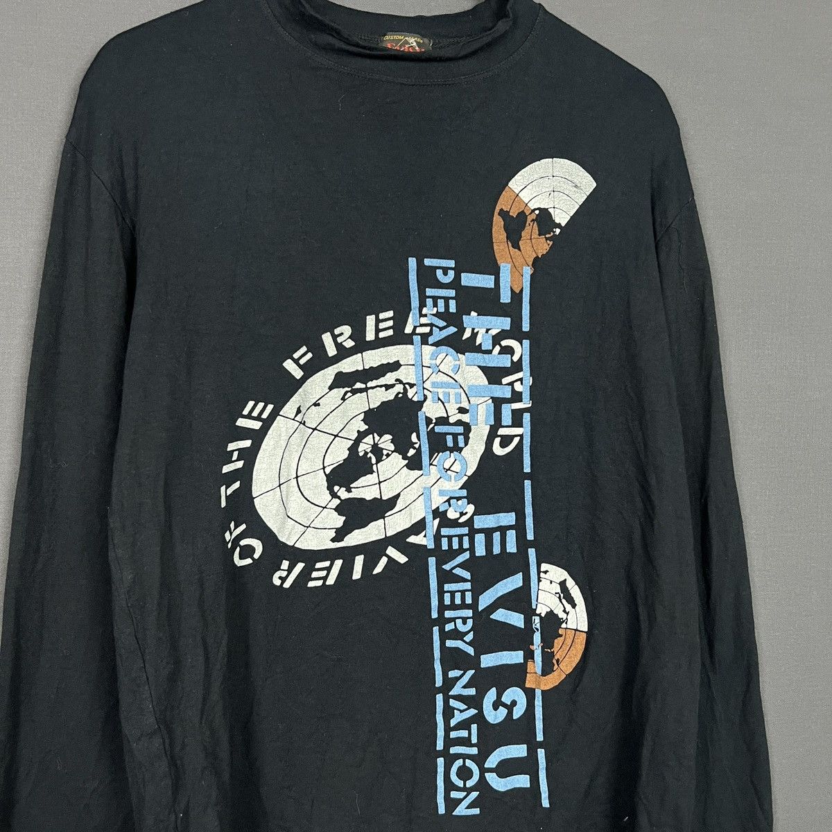 Evisu Evisu Black LS T-shirt w/ Globe Graphic & Logo mens size L Size US L / EU 52-54 / 3 - 2 Thumbnail