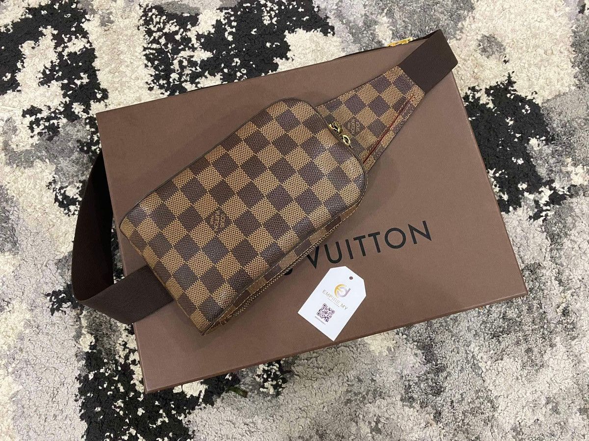Louis Vuitton Authentic Louis Vuitton Damier Ebene Crossbody Size ONE SIZE - 18 Thumbnail