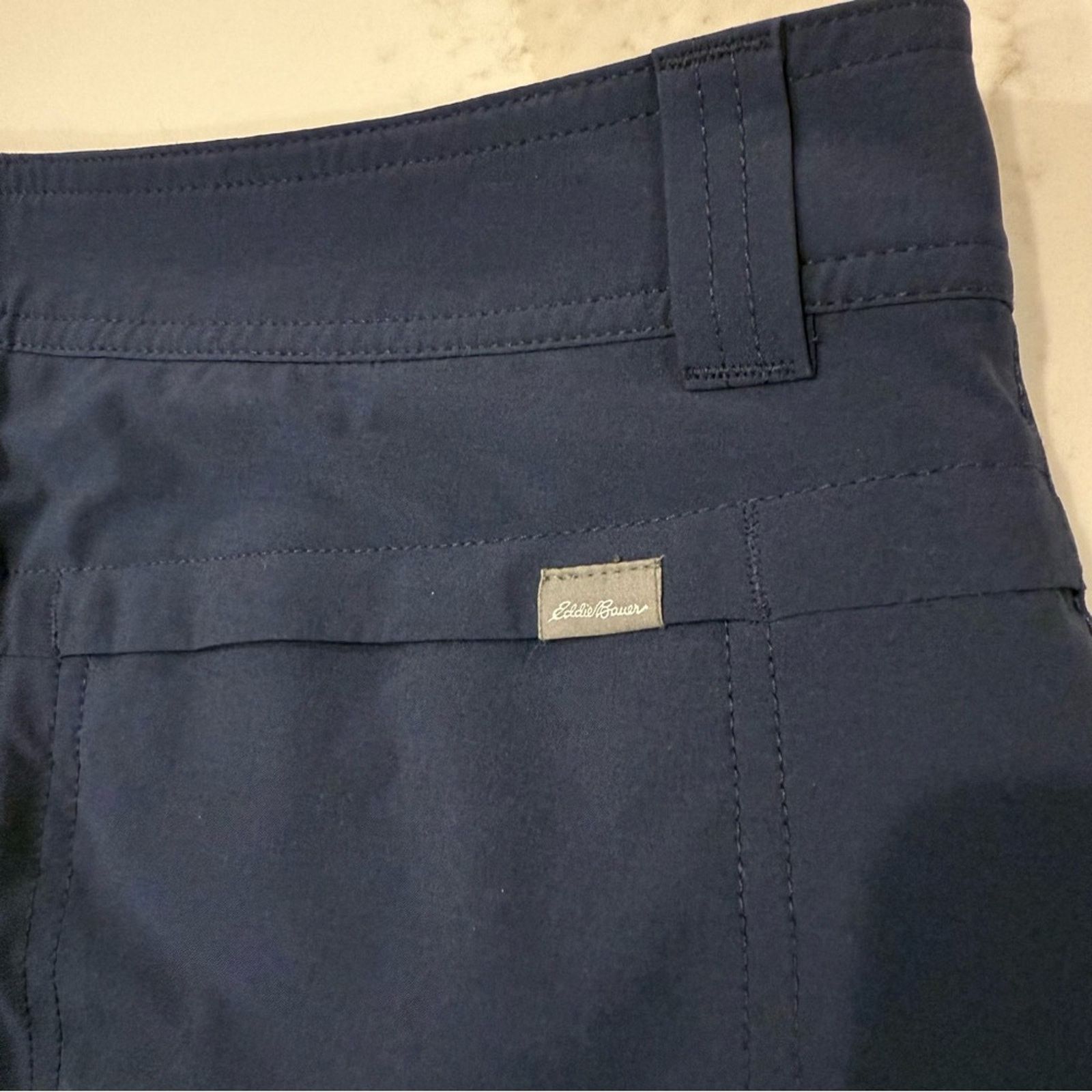 Eddie Bauer Eddie Bauer Adventurer 2.0 Skort Womens 6 Navy Blue Gorpcore Size 28" / US 6 / IT 42 - 7 Thumbnail