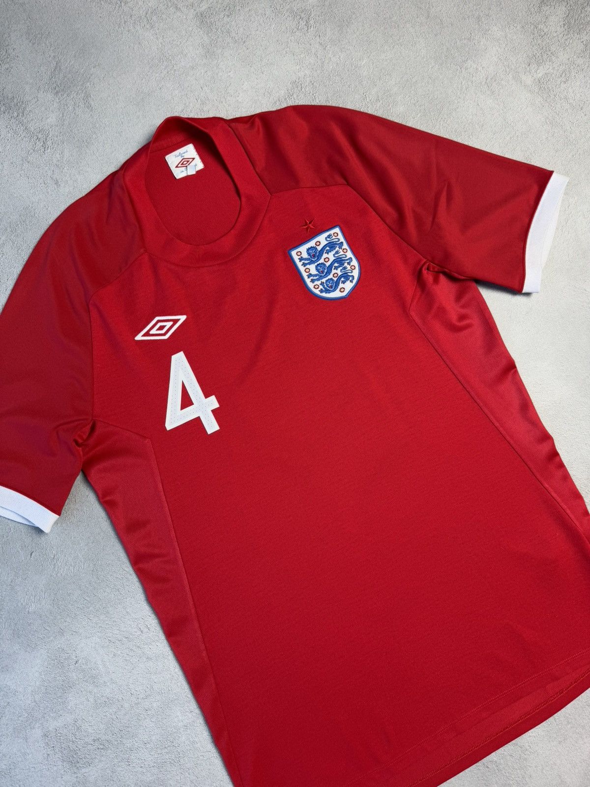 Umbro England 2010 2011 Away Shirt Soccer Jersey Umbro #9 Gerrard Size US M / EU 48-50 / 2 - 3 Thumbnail