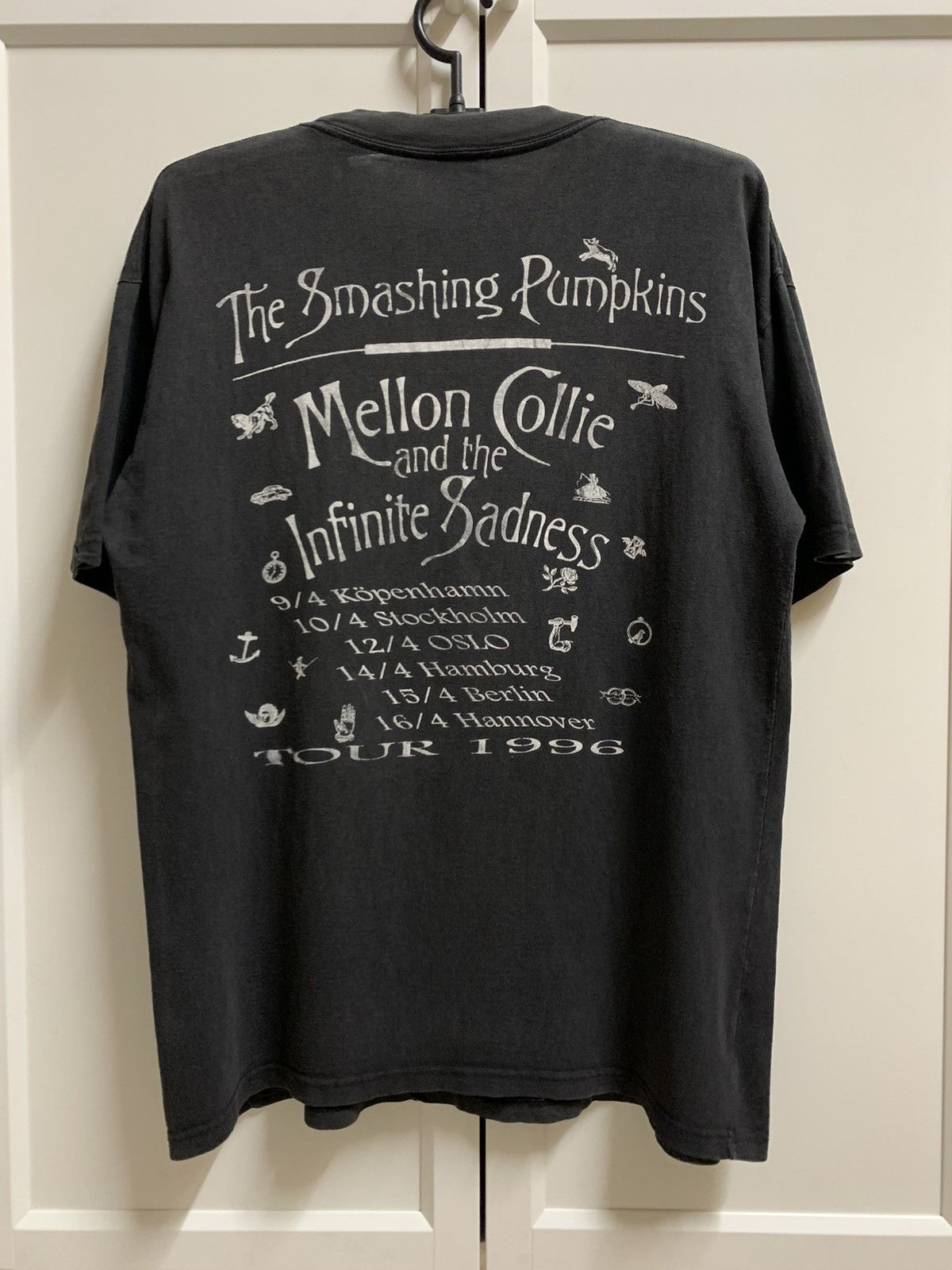 Band Tees 🛒 Vintage The Smashing Pumpkins Zero – Tour 1996 Shirt Size US L / EU 52-54 / 3 - 2 Thumbnail