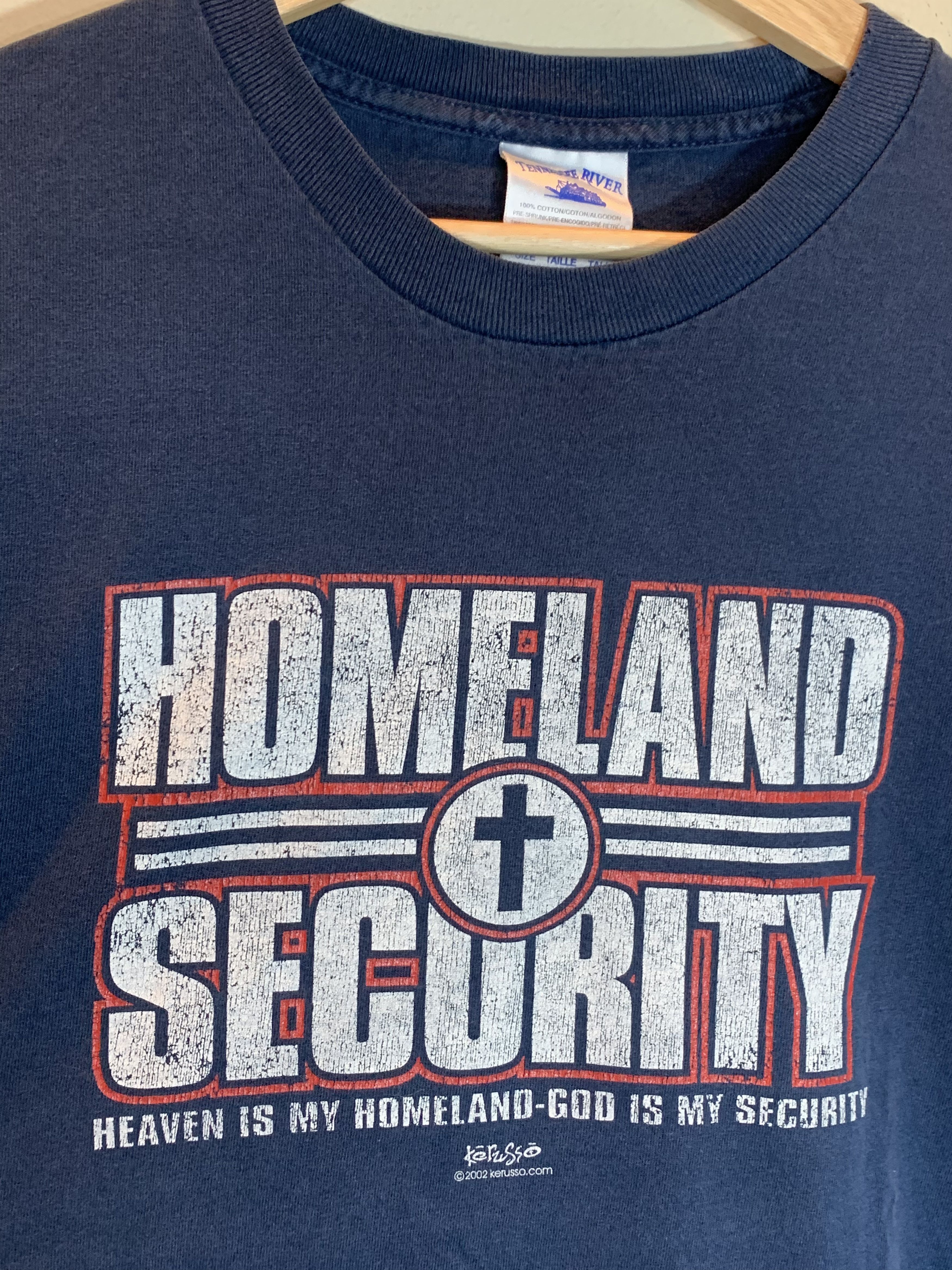 Vintage RARE Vintage Jesus Homeland Security Christian Kerusso Shirt Size US L / EU 52-54 / 3 - 3 Thumbnail