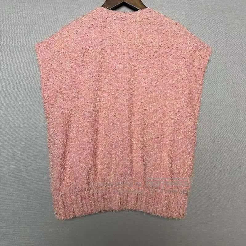 Chanel Chanel Pink Sleeveless Tweed T-Shirt for Women . Size S / US 4 / IT 40 - 2 Thumbnail