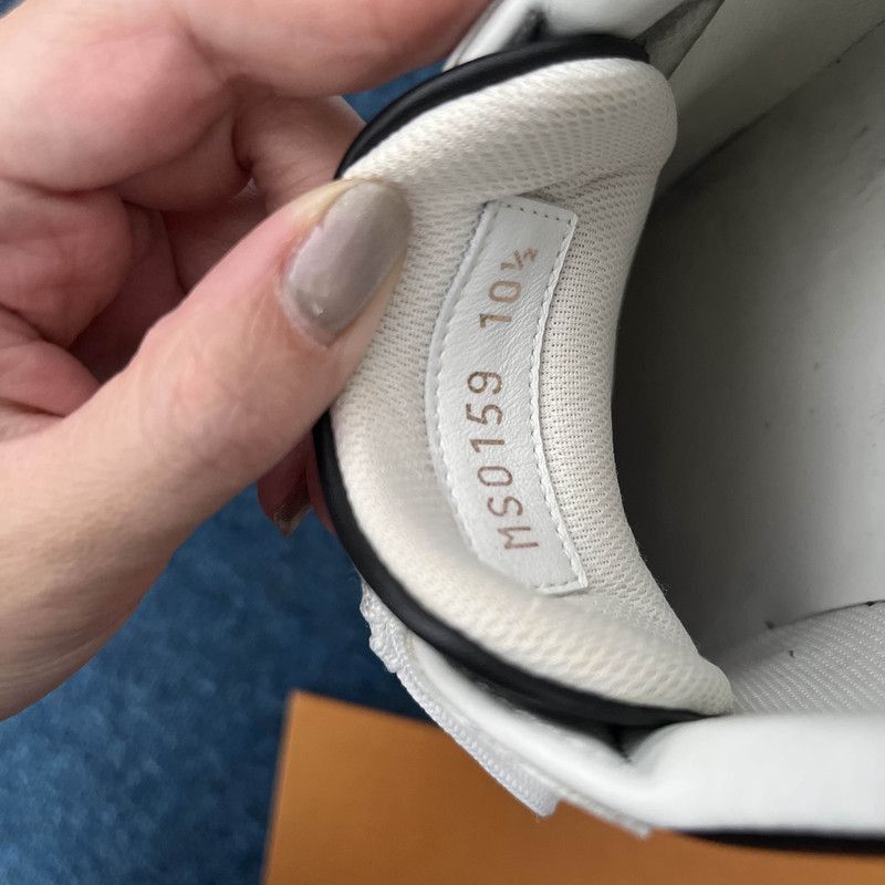 Louis Vuitton Louis Vuitton Gradient Sports Fashion Sneakers -2508 Size US 11 / EU 44 - 5 Thumbnail