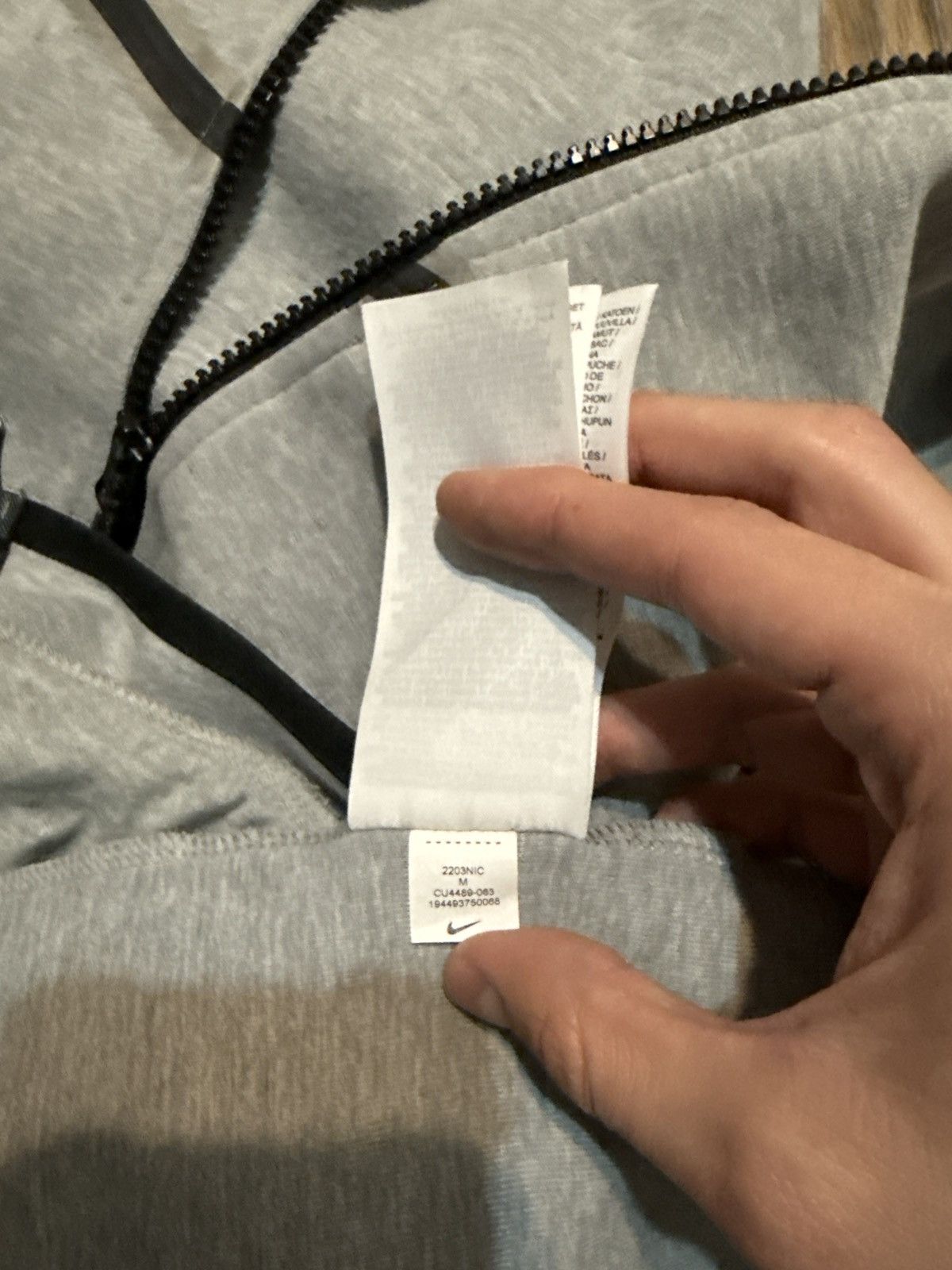 Nike Nike Tech Fleece Zip Hoodie Y2K Size M Size US M / EU 48-50 / 2 - 9 Thumbnail