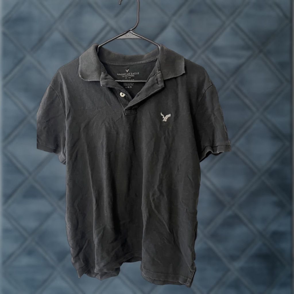 H&M H&M Shirt Women Black Medium Solid Cotton Blend V-Neck Short Sleeve T-Shirt Adult M Basic Size M / US 6-8 / IT 42-44 - 1 Thumbnail