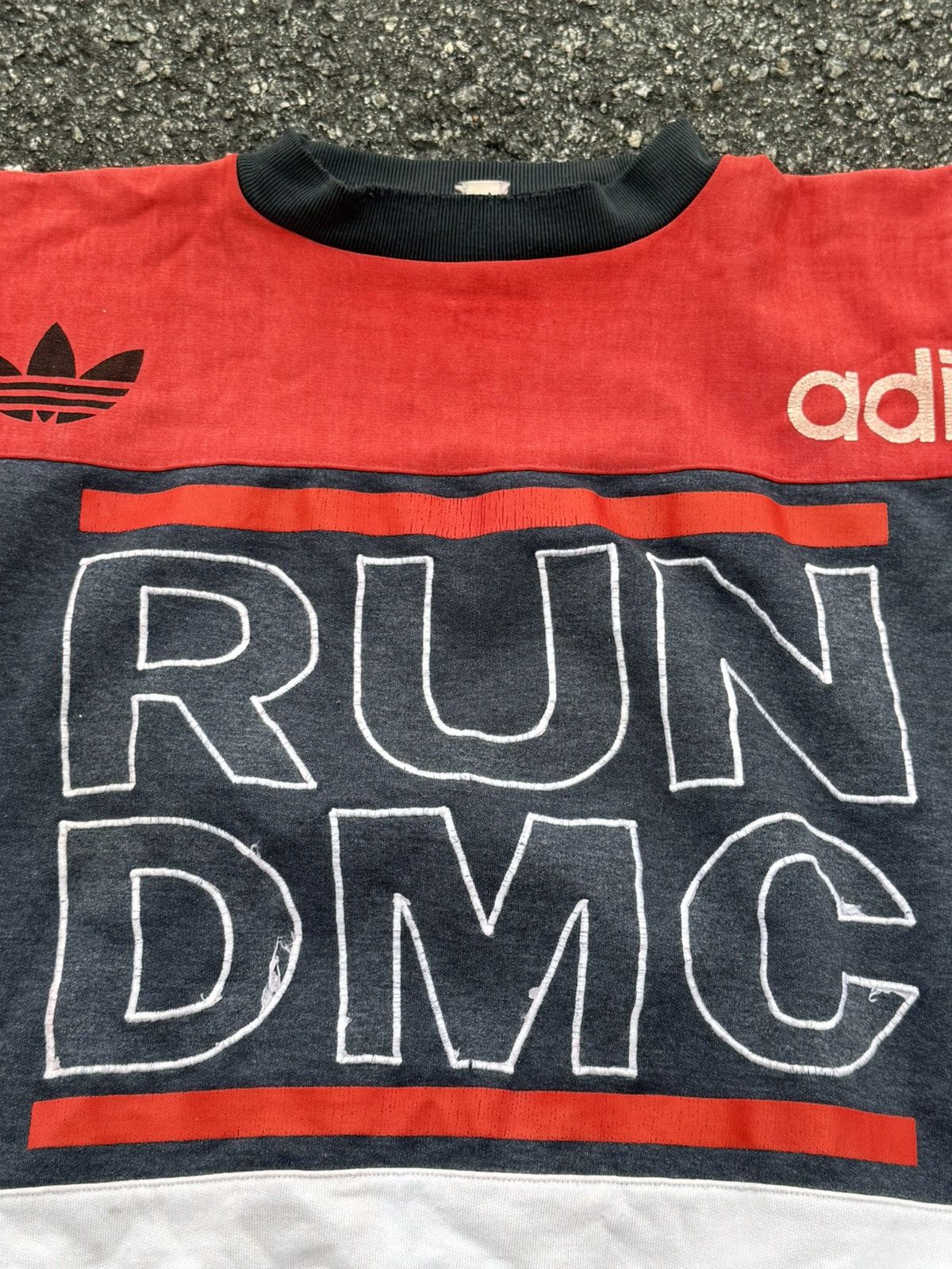 Adidas × RUN DMC Adidas Run Dmc Distressed Crewneck Vintage Size US L / EU 52-54 / 3 - 17 Thumbnail