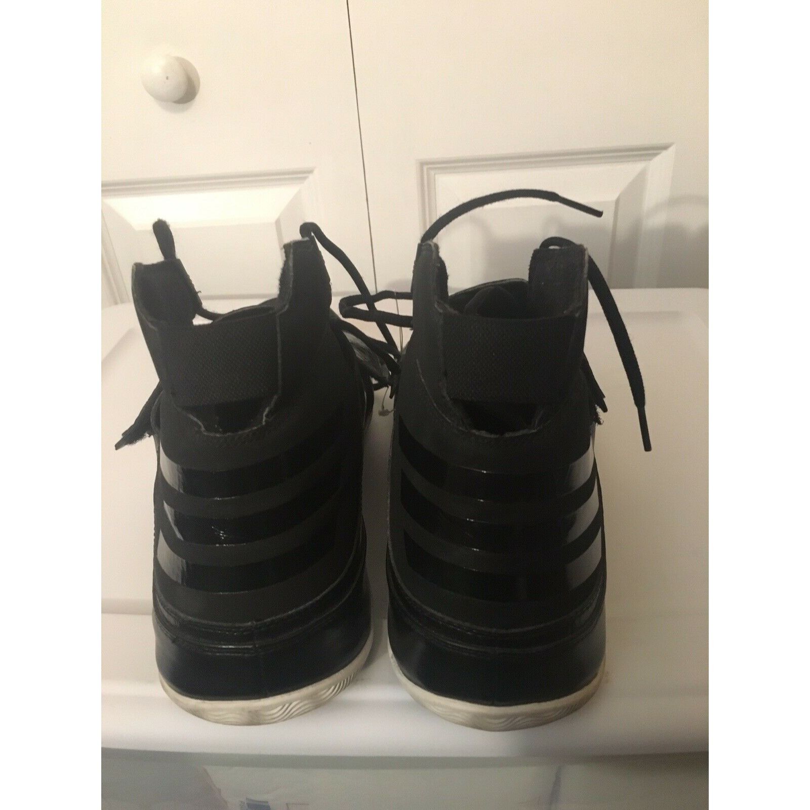 Adidas Vtg ADIDAS Black And White Hightops With Flaps Sz 13 MENS Ra Size US 13 / EU 46 - 9 Thumbnail