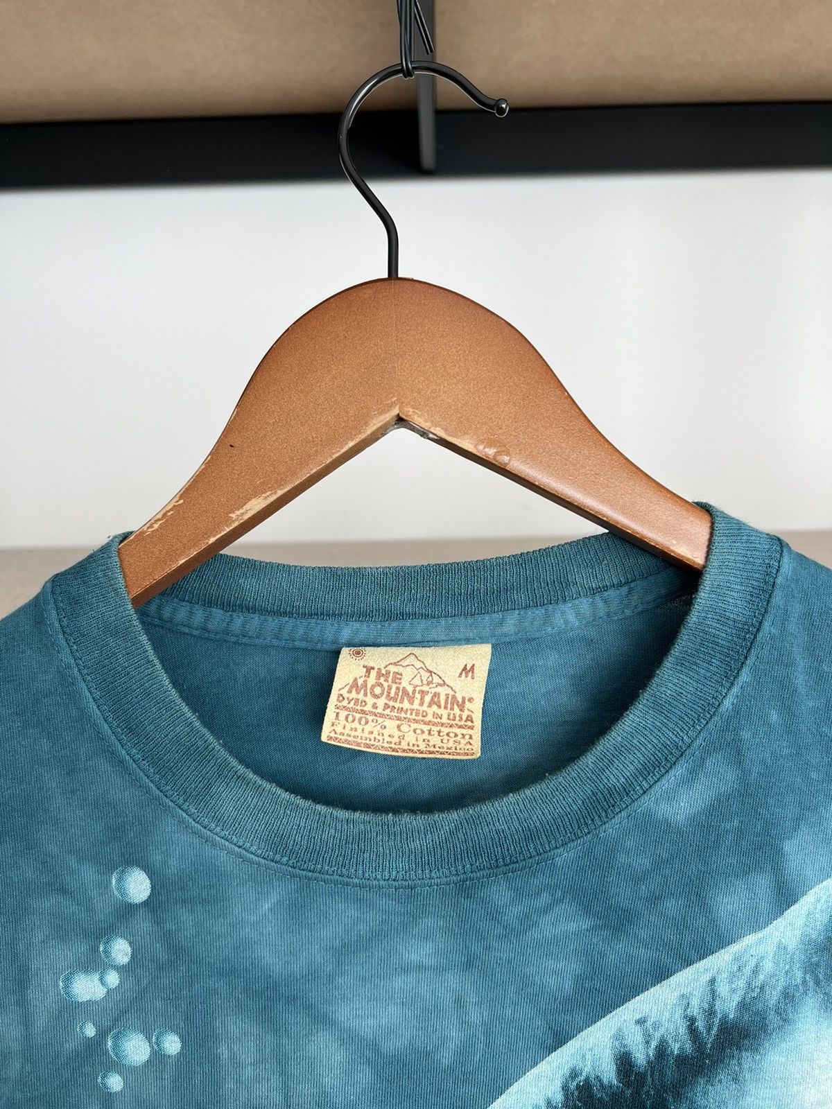 The Mountain Vintage 2002 The Mountain Shark Applejack Tie Dye T-shirt Size US M / EU 48-50 / 2 - 8 Thumbnail