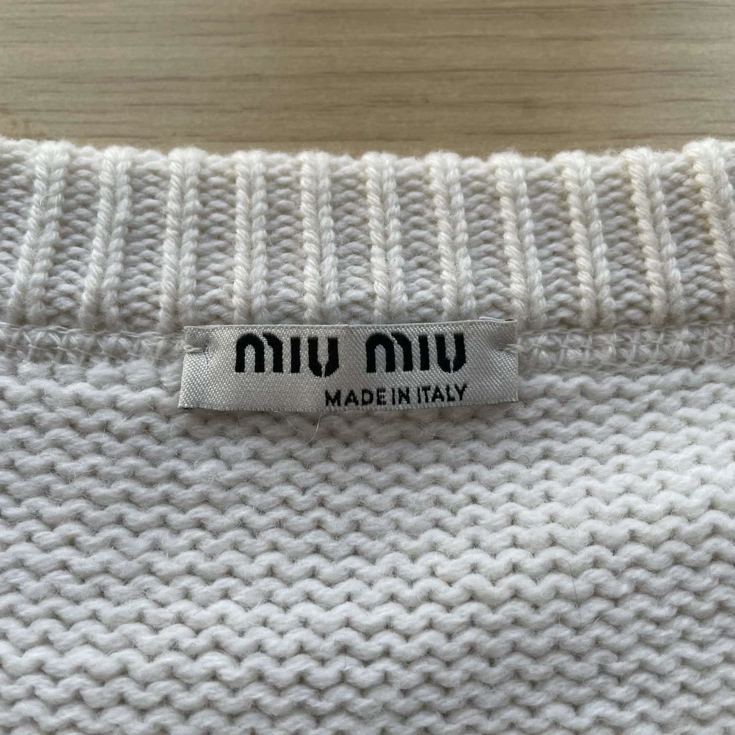 Miu Miu MIU MIU white cashmere logo sweater women's 38 Size S / US 4 / IT 40 - 4 Thumbnail