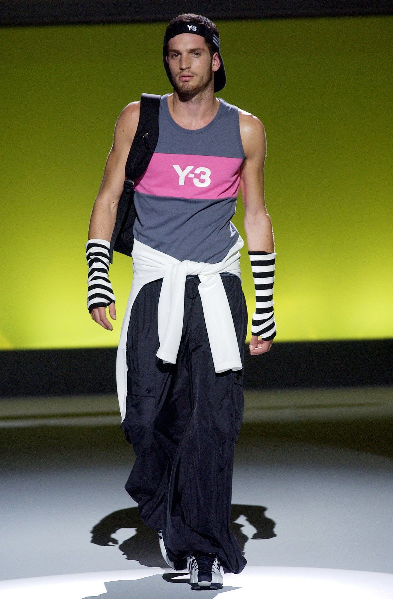 Y-3 Y-3 S/S 2004 men's logo tank top - size XS Size US XS / EU 42 / 0 - 5 Thumbnail