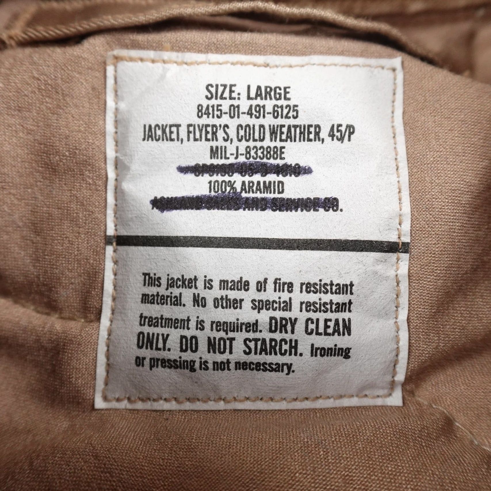 Vintage Military Jacket Mens L Beige Bomber Jacket Aramid Cold Weather 45/P Flyer's Army Coat Zip Padded Insulated Lined Satin Short Stand-Up Collar Size US L / EU 52-54 / 3 - 4 Thumbnail