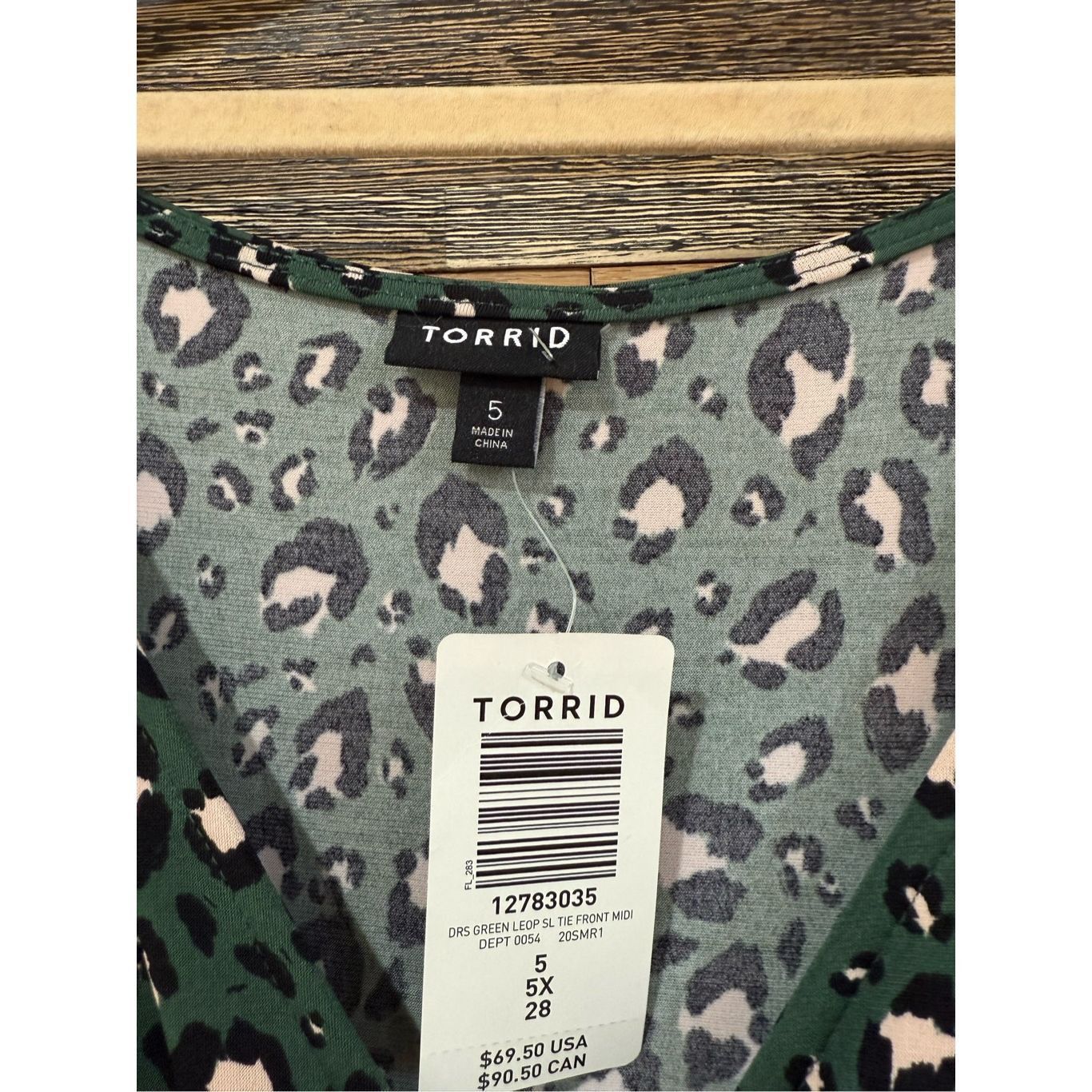 Other TORRID NWT GREEN LEOPARD STUDIO KNIT TIE FRONT HI-LOW DRESS Size 4XL / US 24-26 - 4 Thumbnail