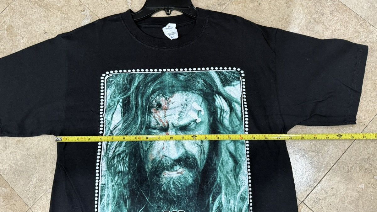 Band Tees Rob Zombie “HELLBILLY DELUXE 2 WORLD TOUR" Tee Size Large Size US L / EU 52-54 / 3 - 7 Thumbnail