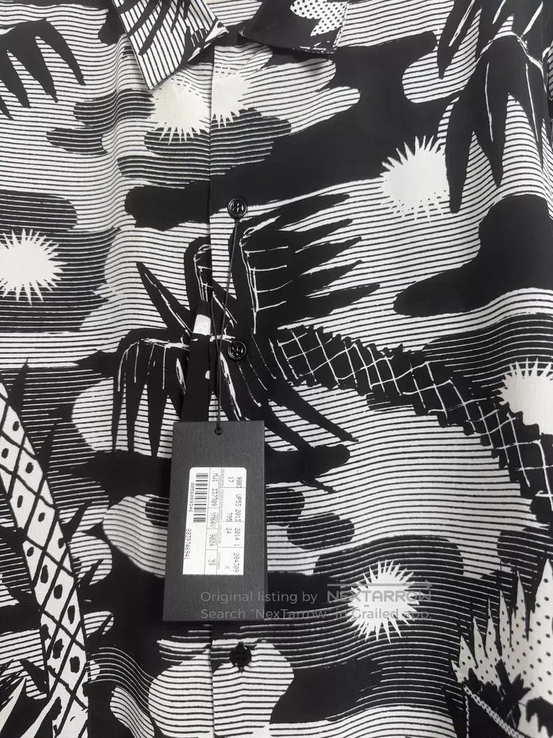 Saint Laurent Paris Saint Laurent Paris Size 39 Mulberry Silk Black and White Size US S / EU 44-46 / 1 - 3 Thumbnail