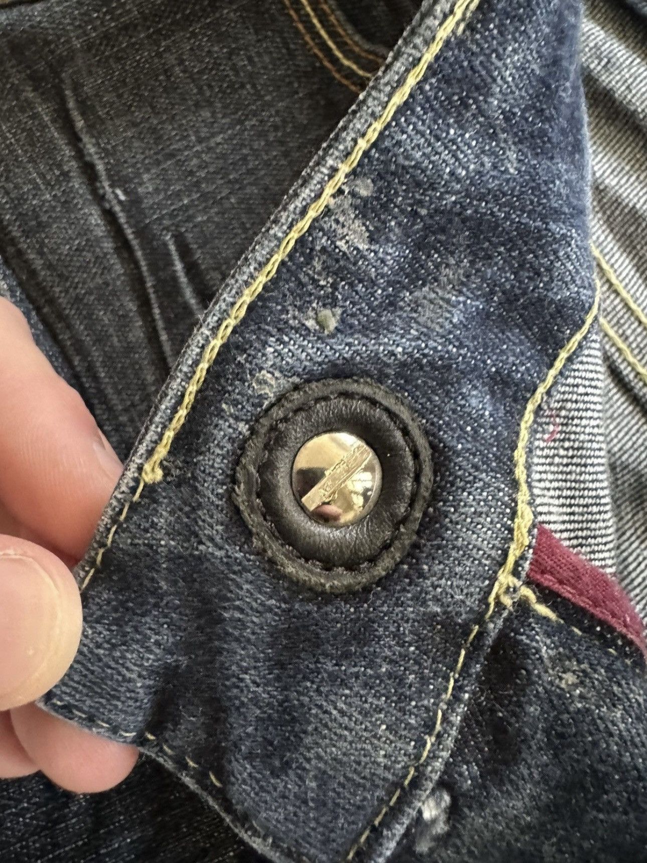 Chrome Hearts Chrome Hearts Notify Custom Gold Leather Cross Patch Denim Size 27" / US 4 / IT 40 - 13 Thumbnail