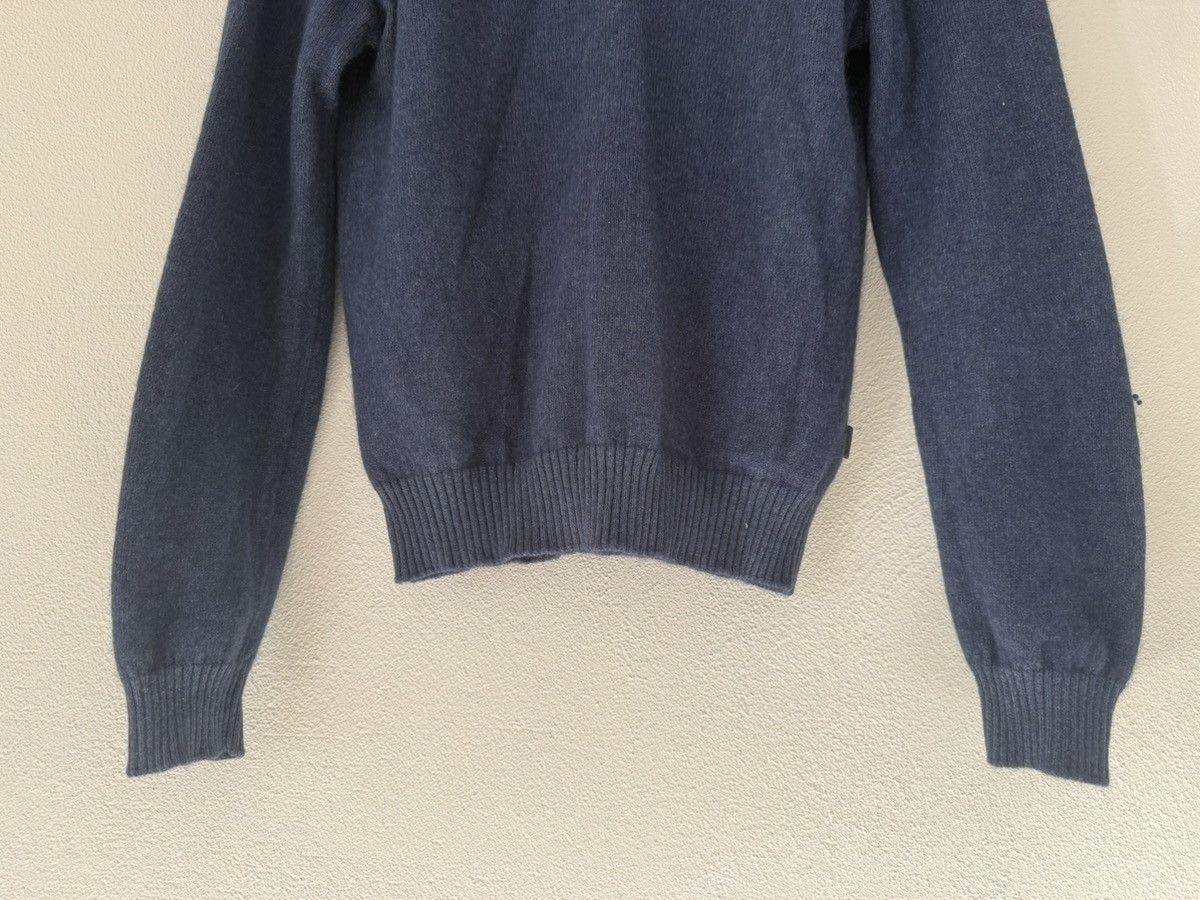 Gucci Navy V-Neck Knit Sweater with Suede Shoulder Panels Size US S / EU 44-46 / 1 - 3 Thumbnail